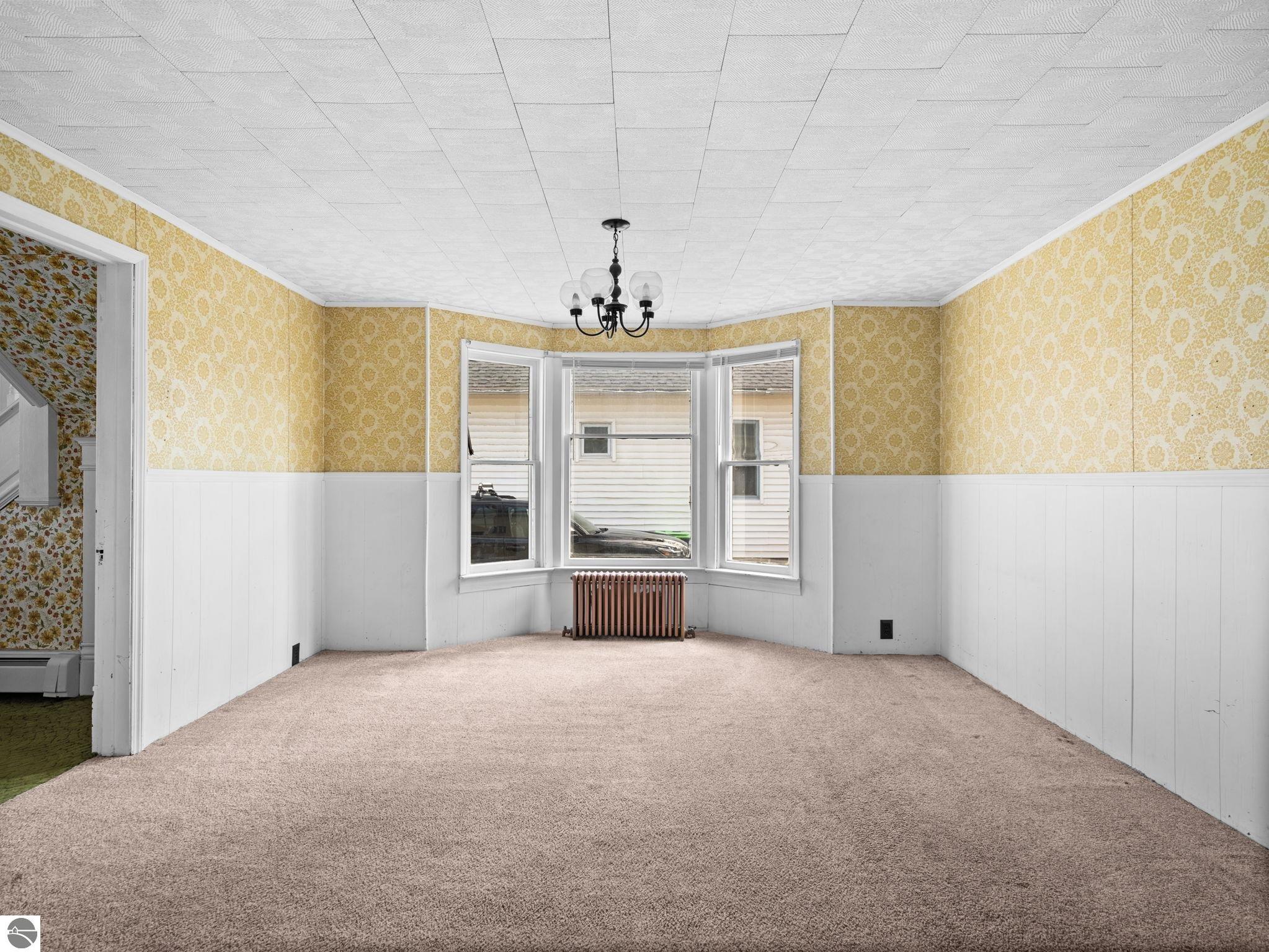 311 W Twelfth Street