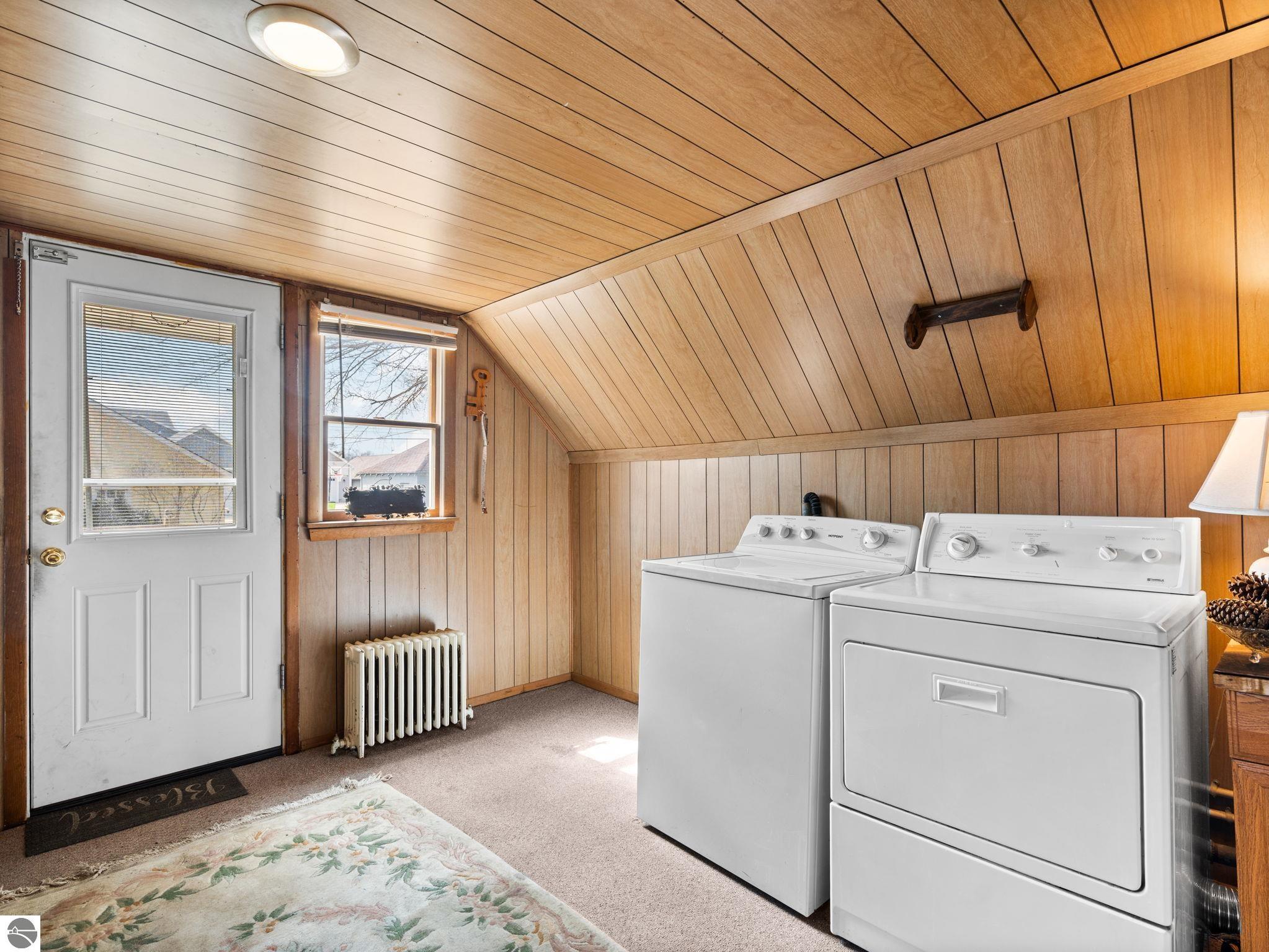 311 W Twelfth Street