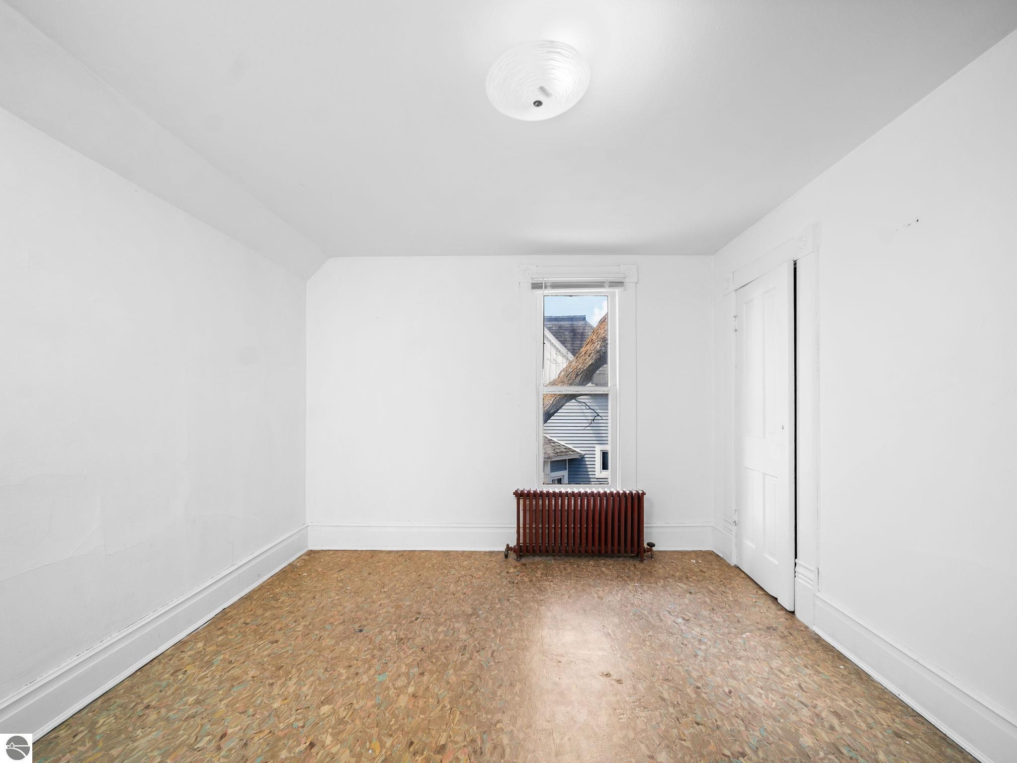 311 W Twelfth Street