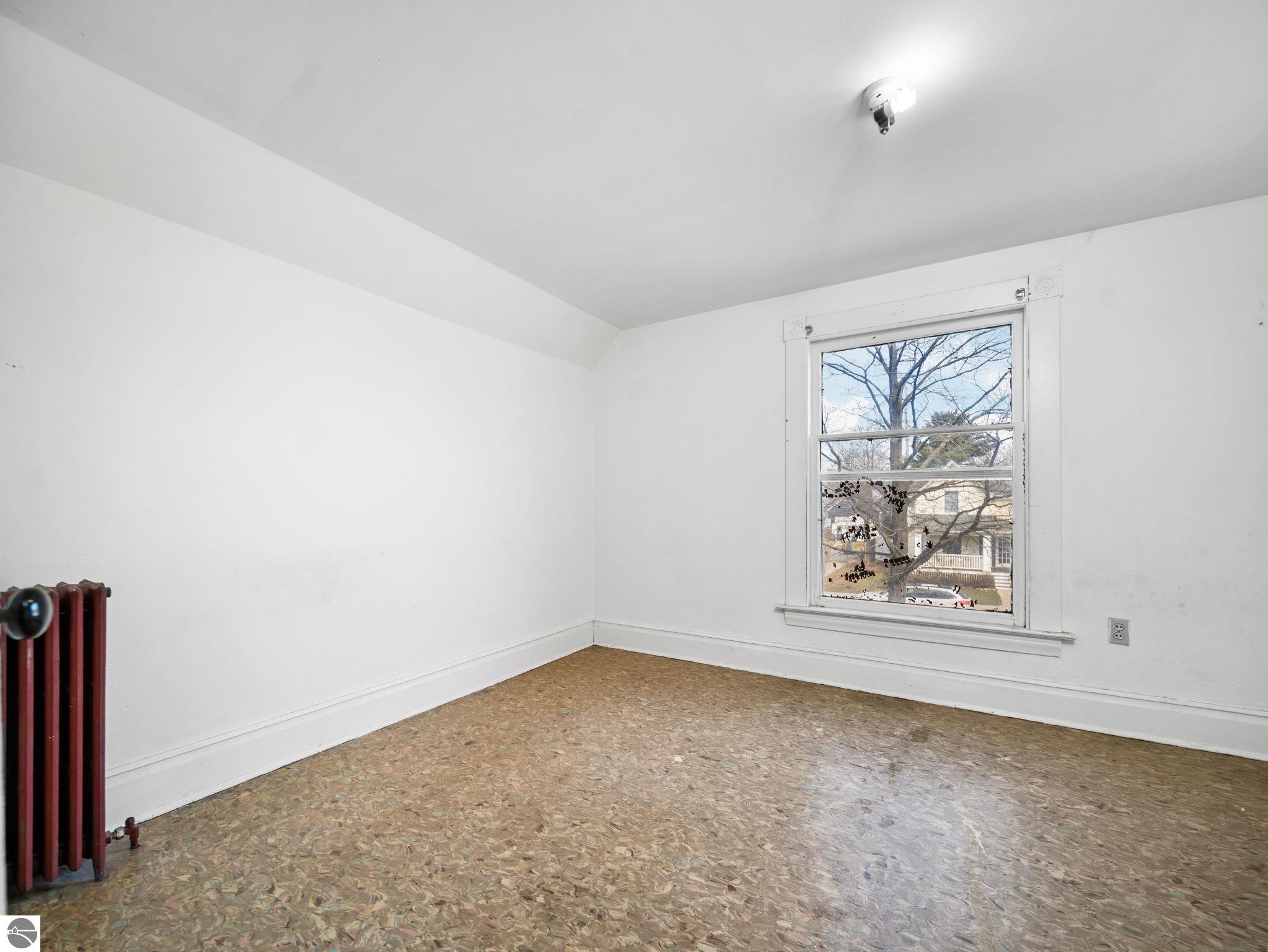 311 W Twelfth Street