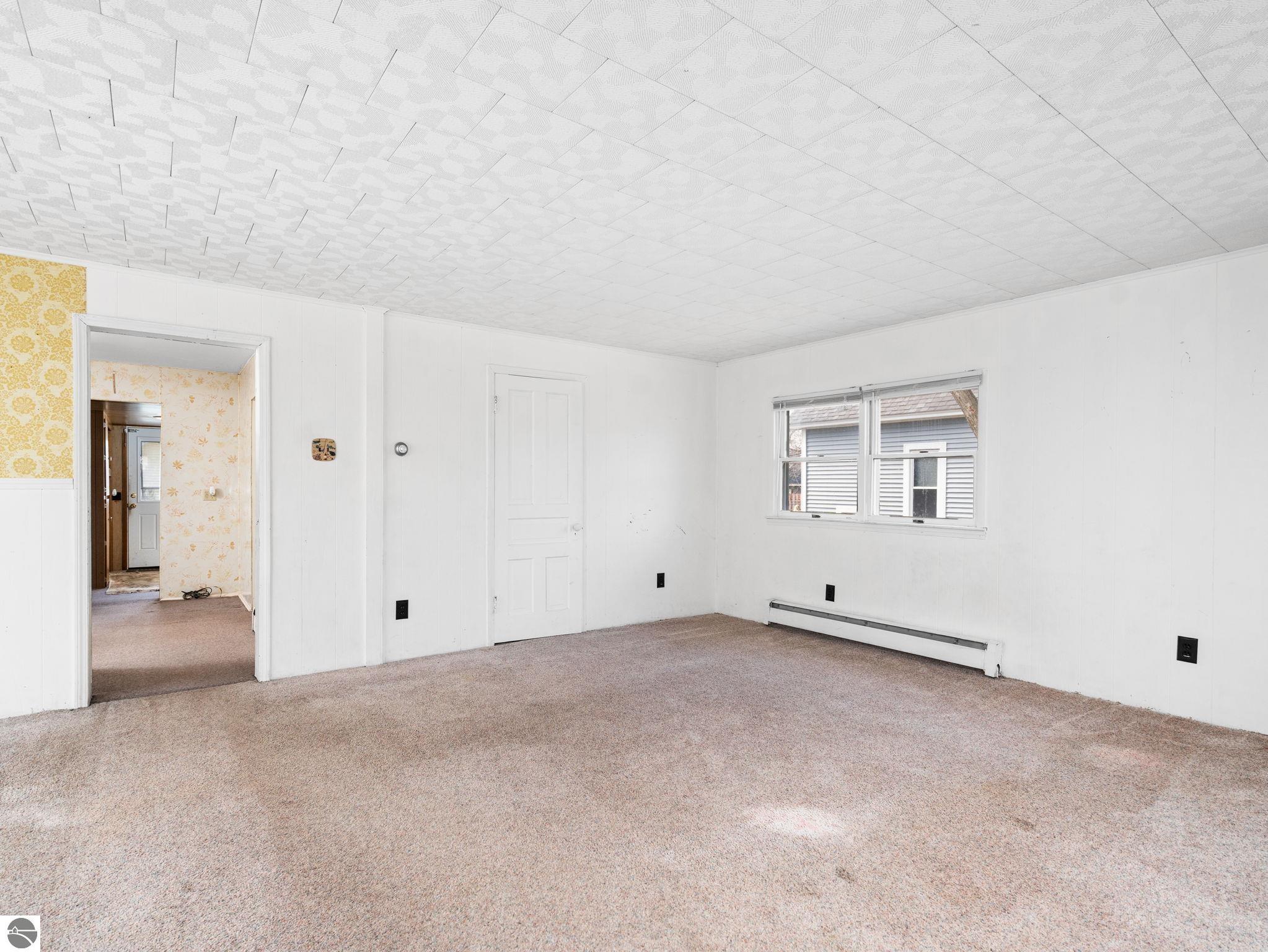 311 W Twelfth Street