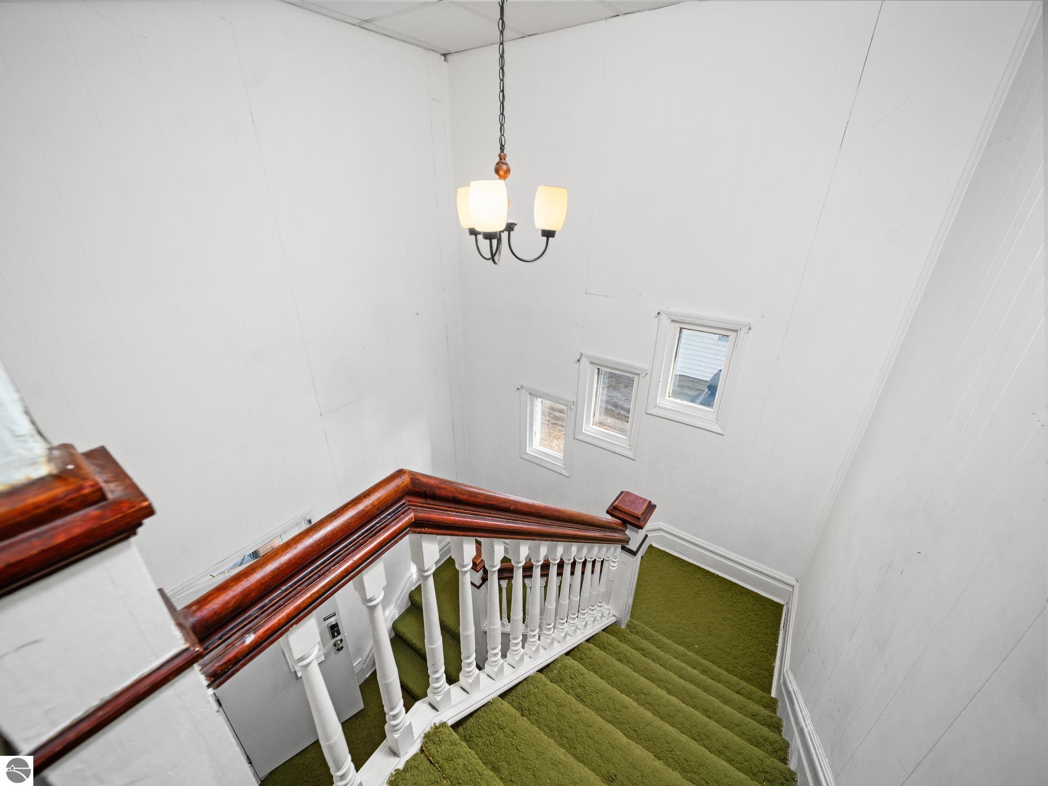 311 W Twelfth Street