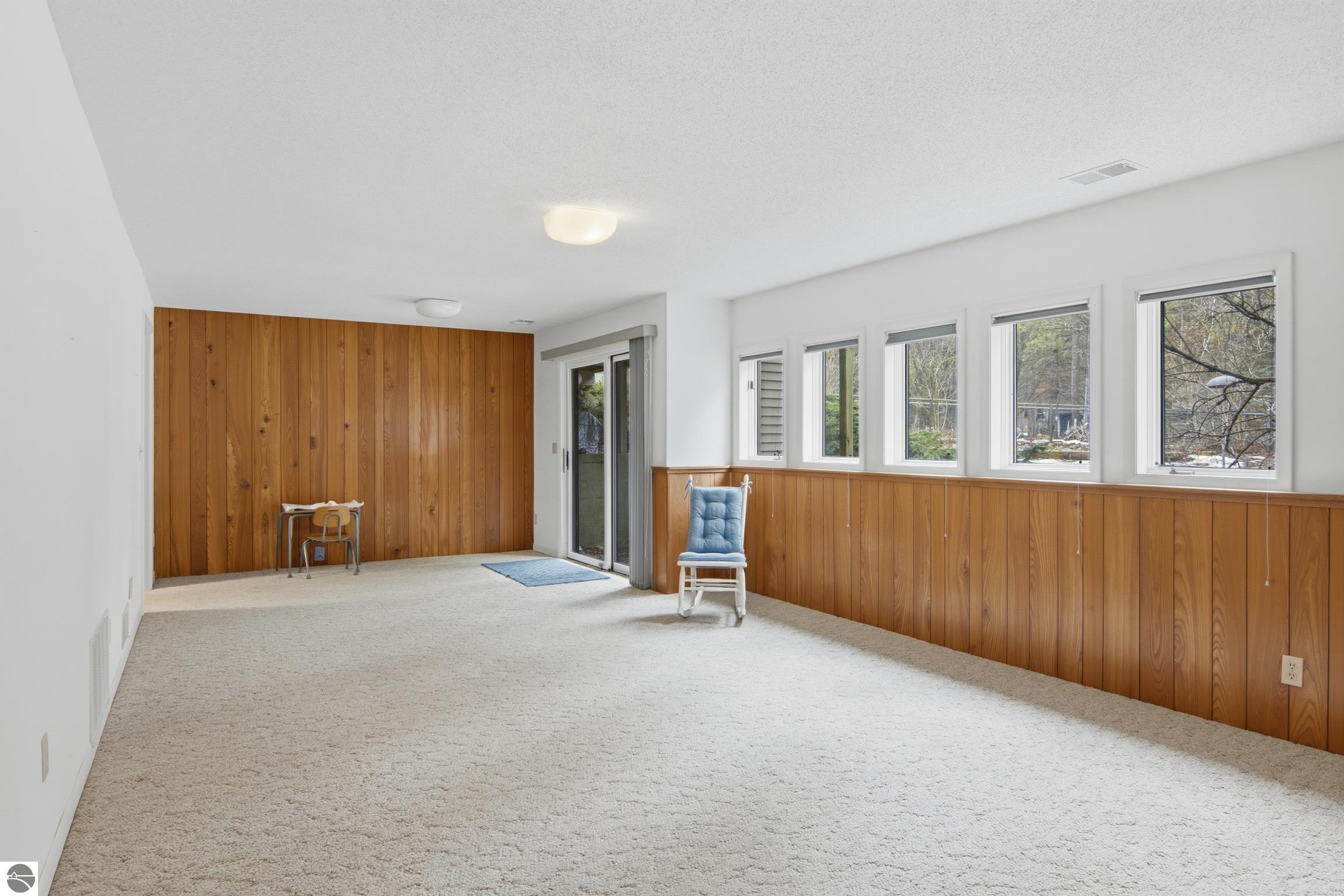 4165 Holiday North Court