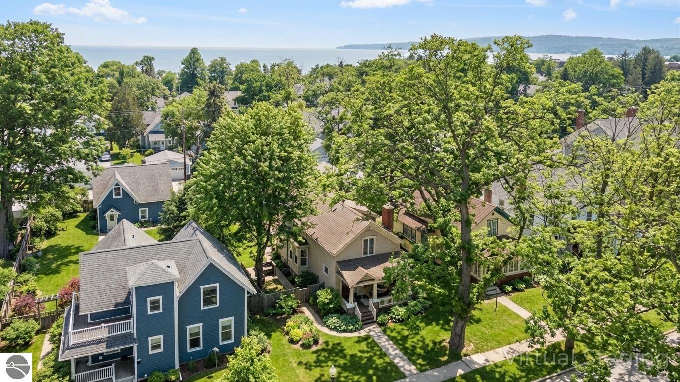 427 Washington Street