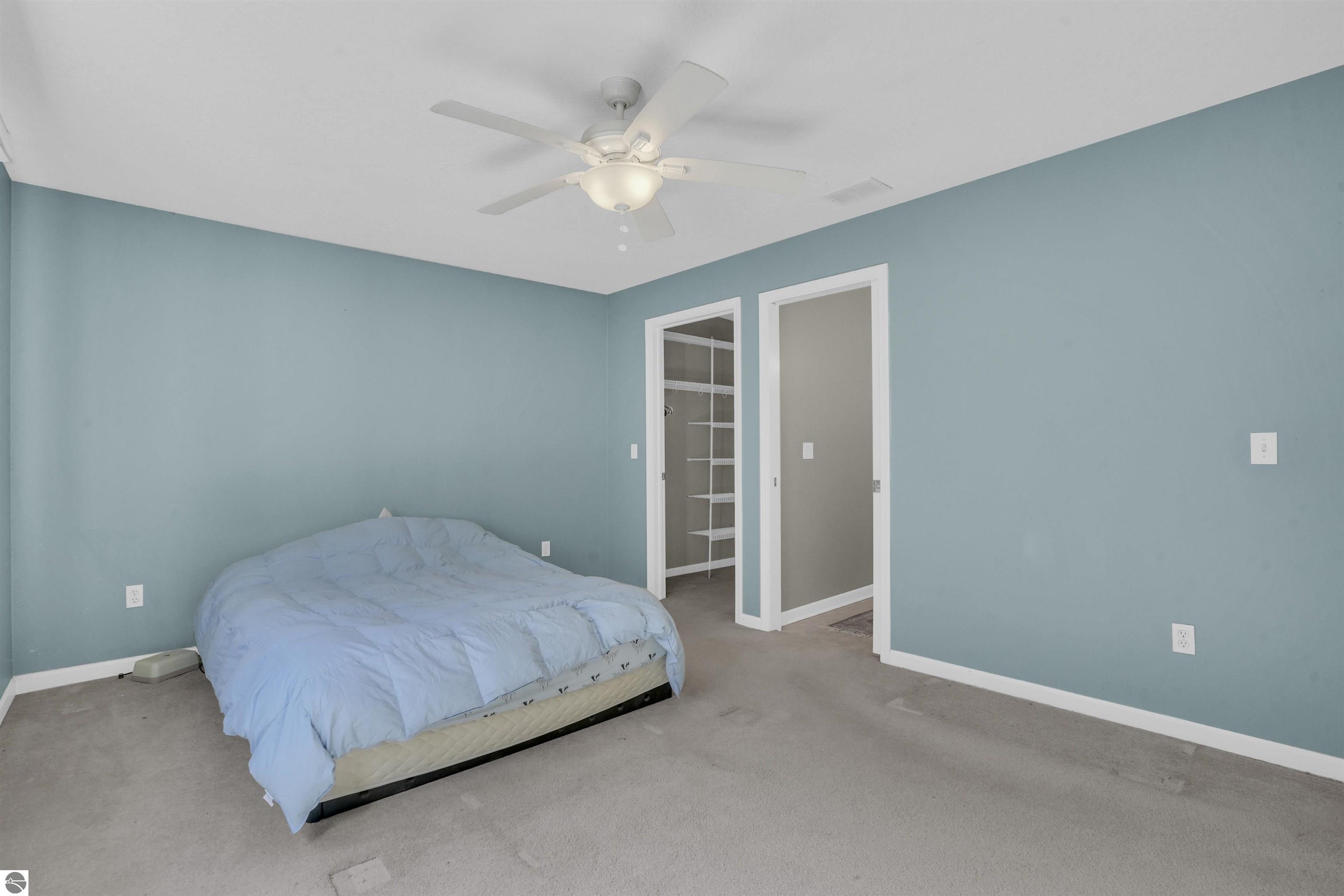 895 Meadowview Court