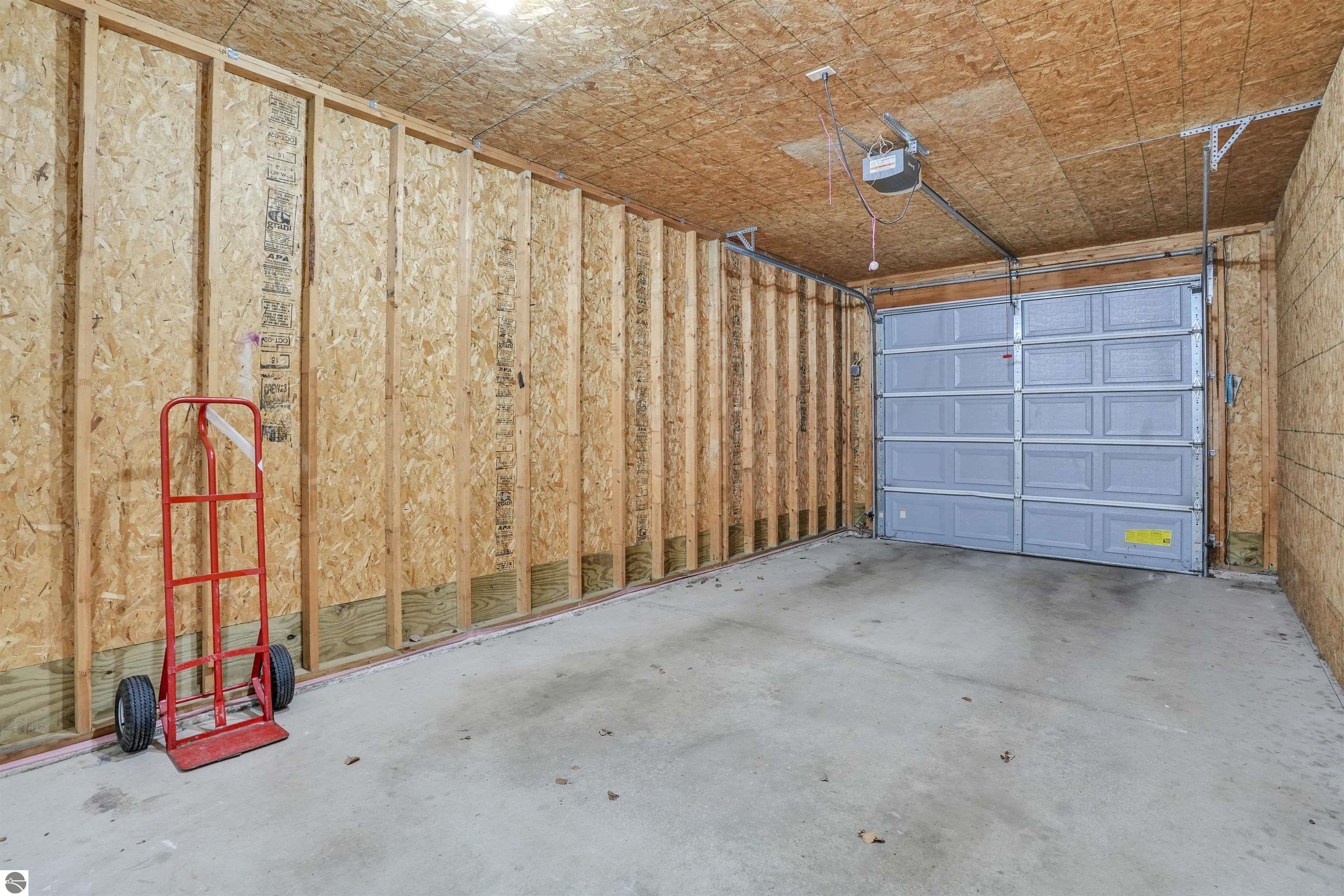 895 Meadowview Court