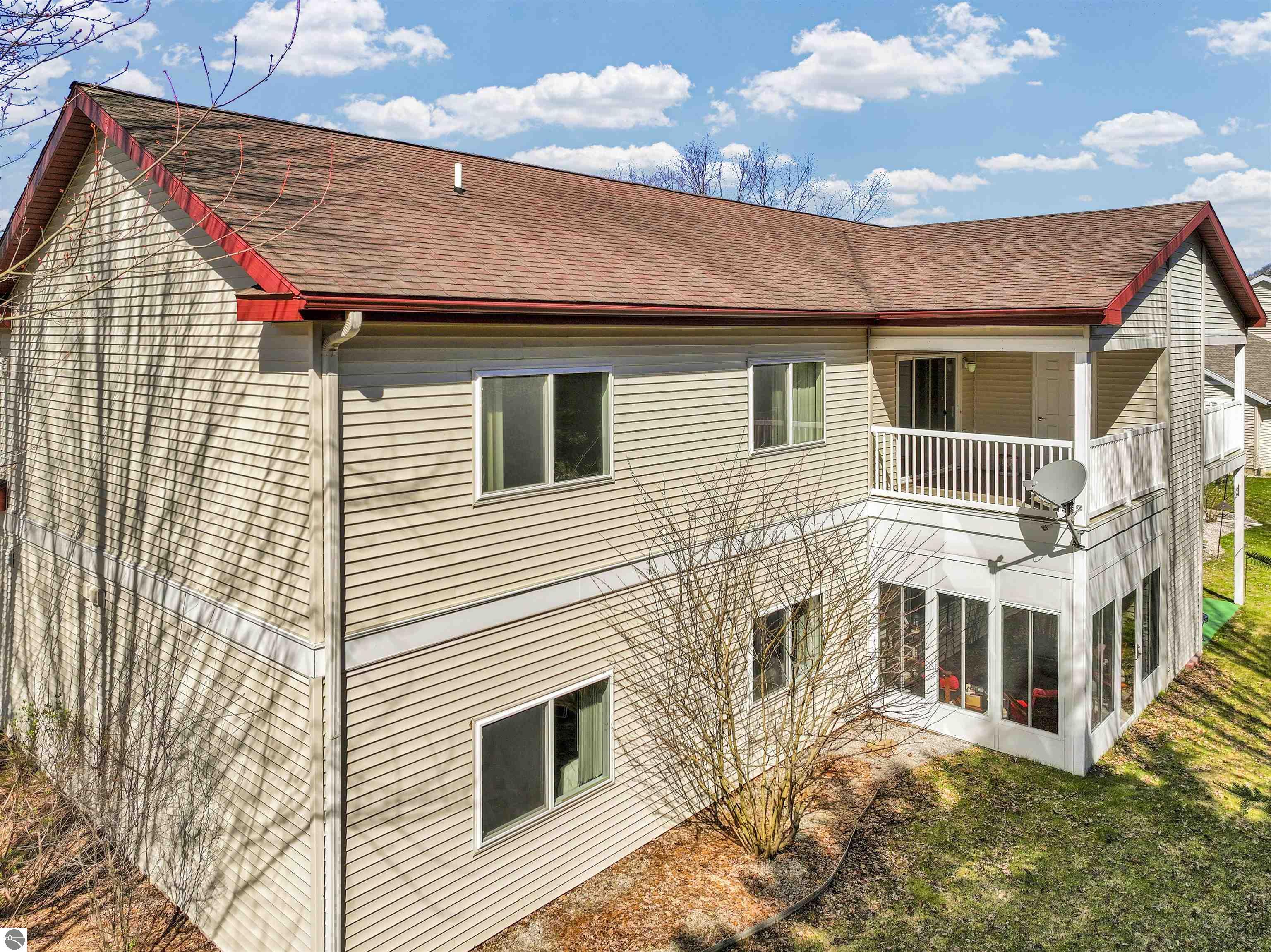 895 Meadowview Court