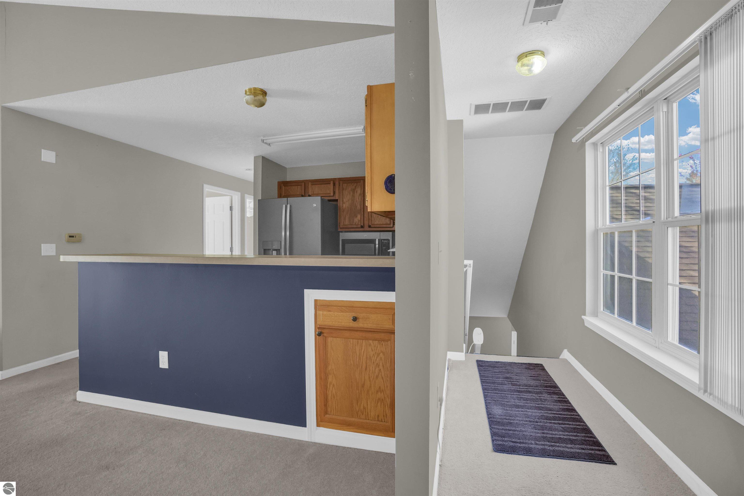 895 Meadowview Court