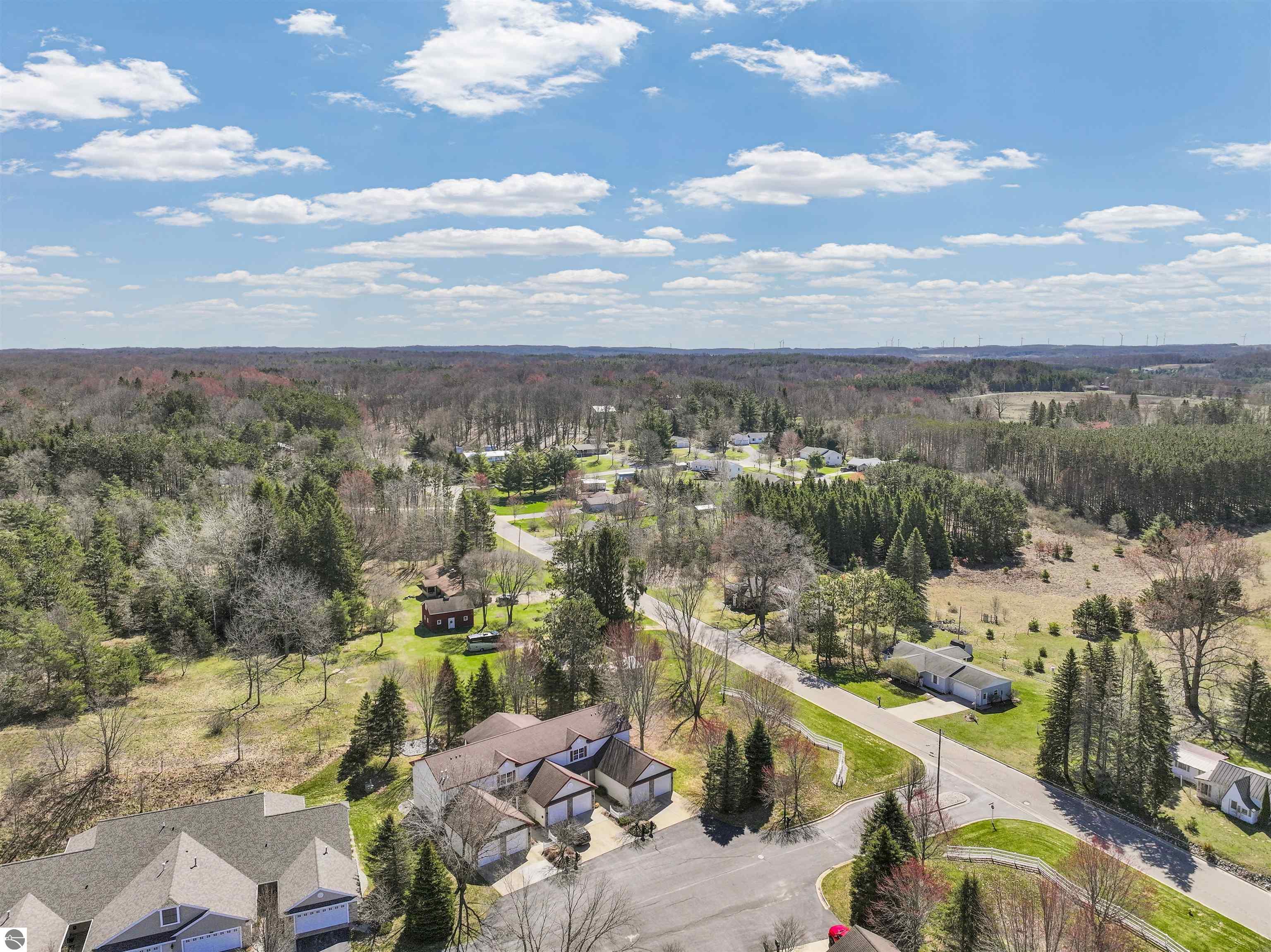 895 Meadowview Court