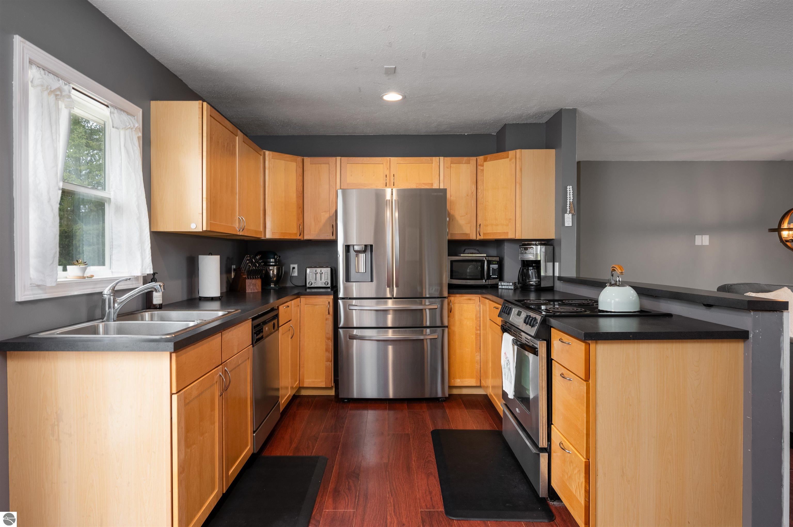 4005 Hearthside Drive