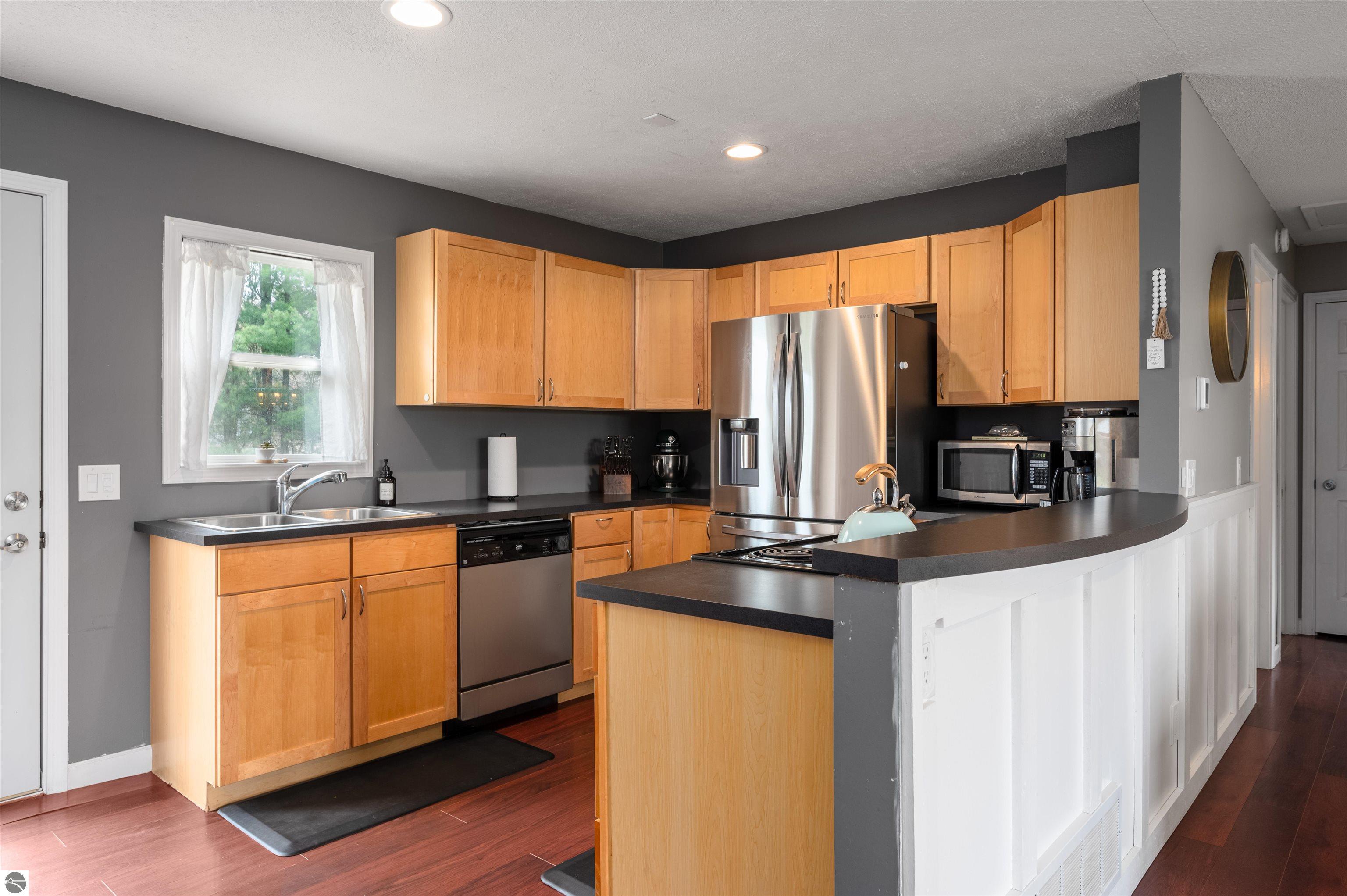 4005 Hearthside Drive