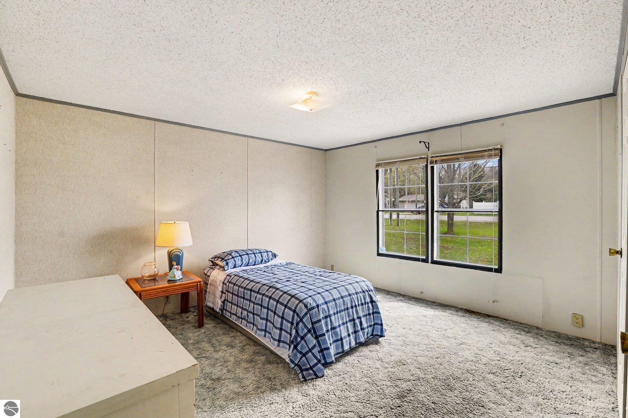 2652 Sawyer Road