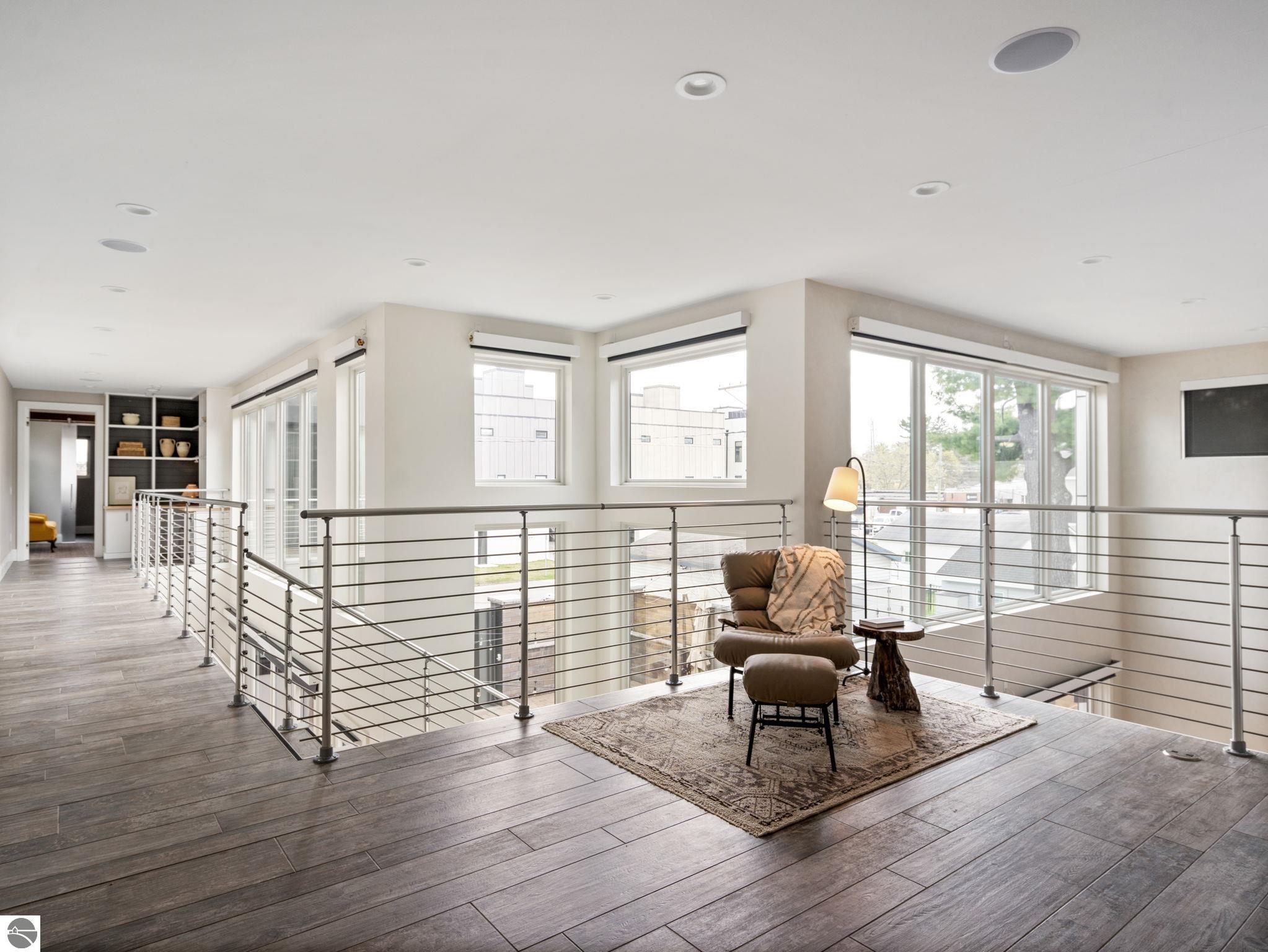 124 N Oak Street