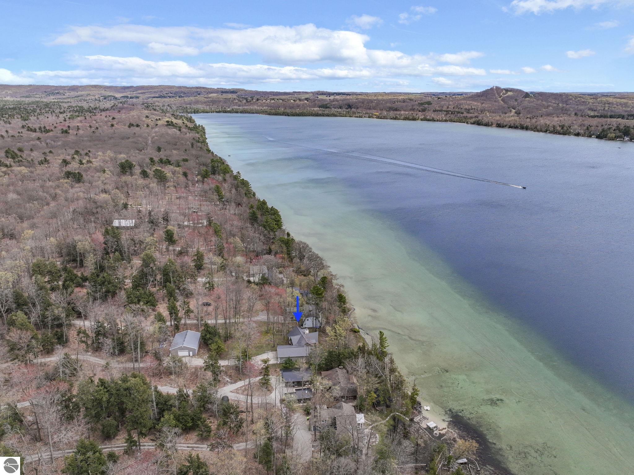 45 W Traverse Lake Road
