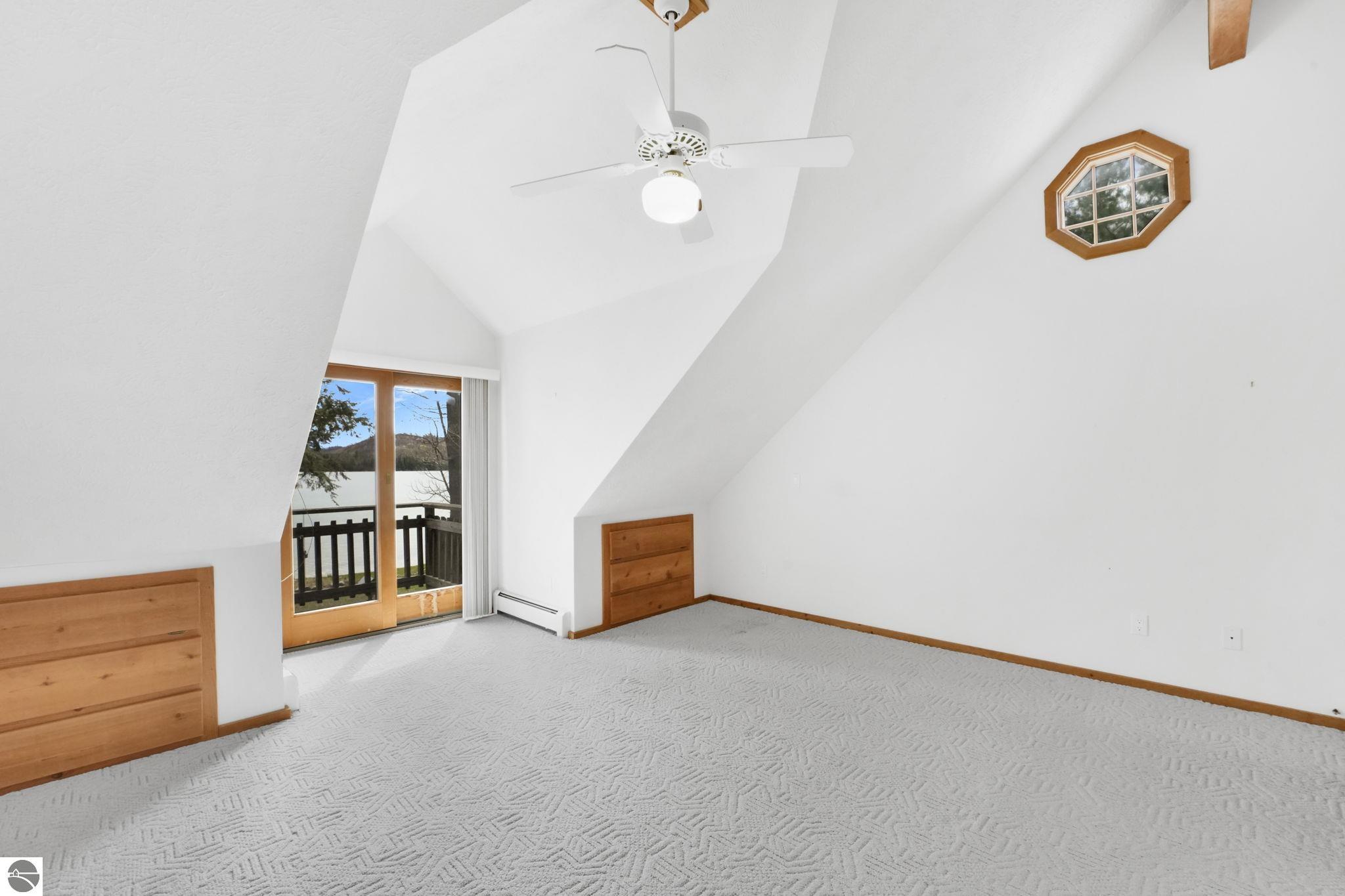 45 W Traverse Lake Road