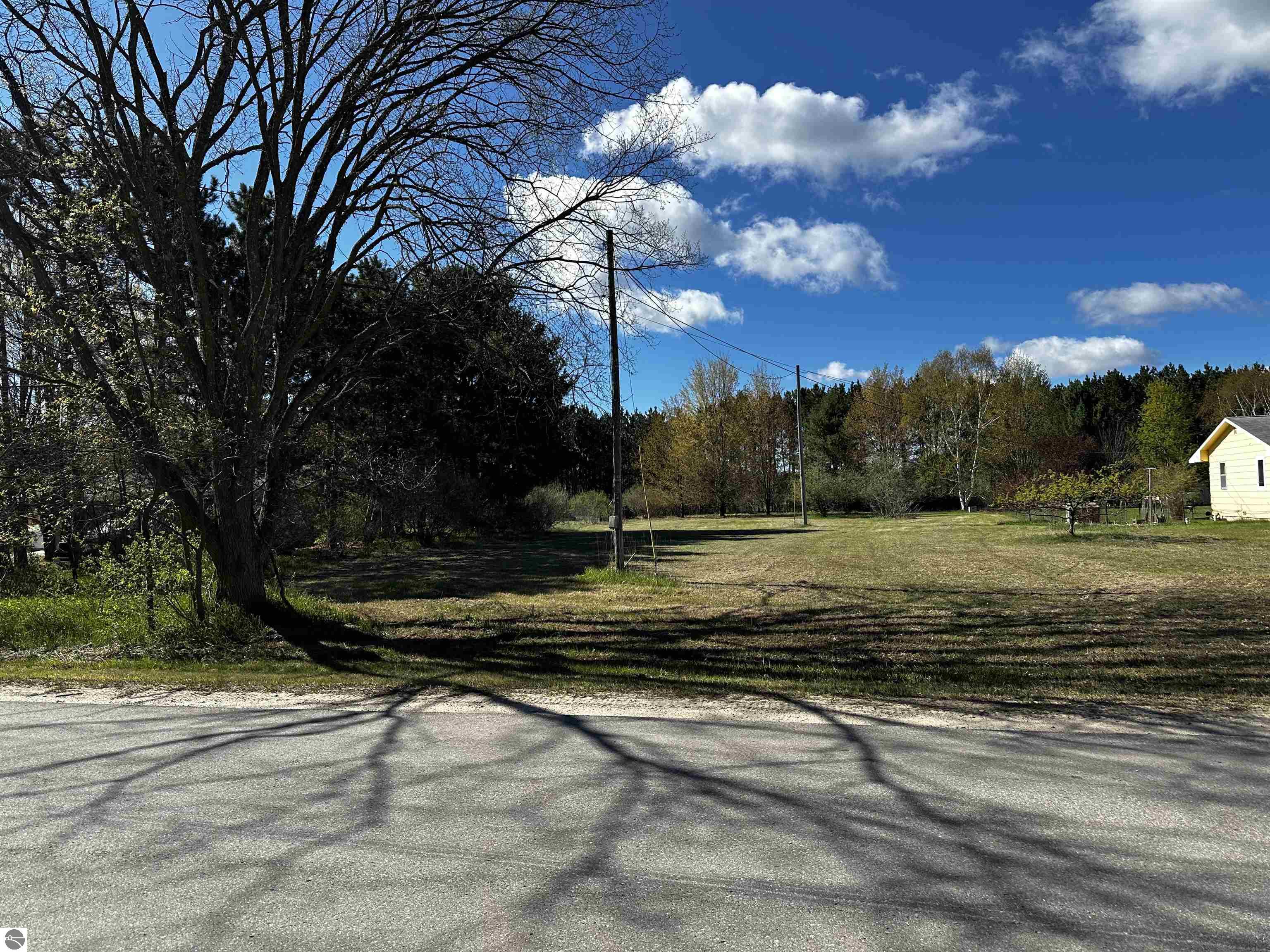 V/L NW Wilhelm Road