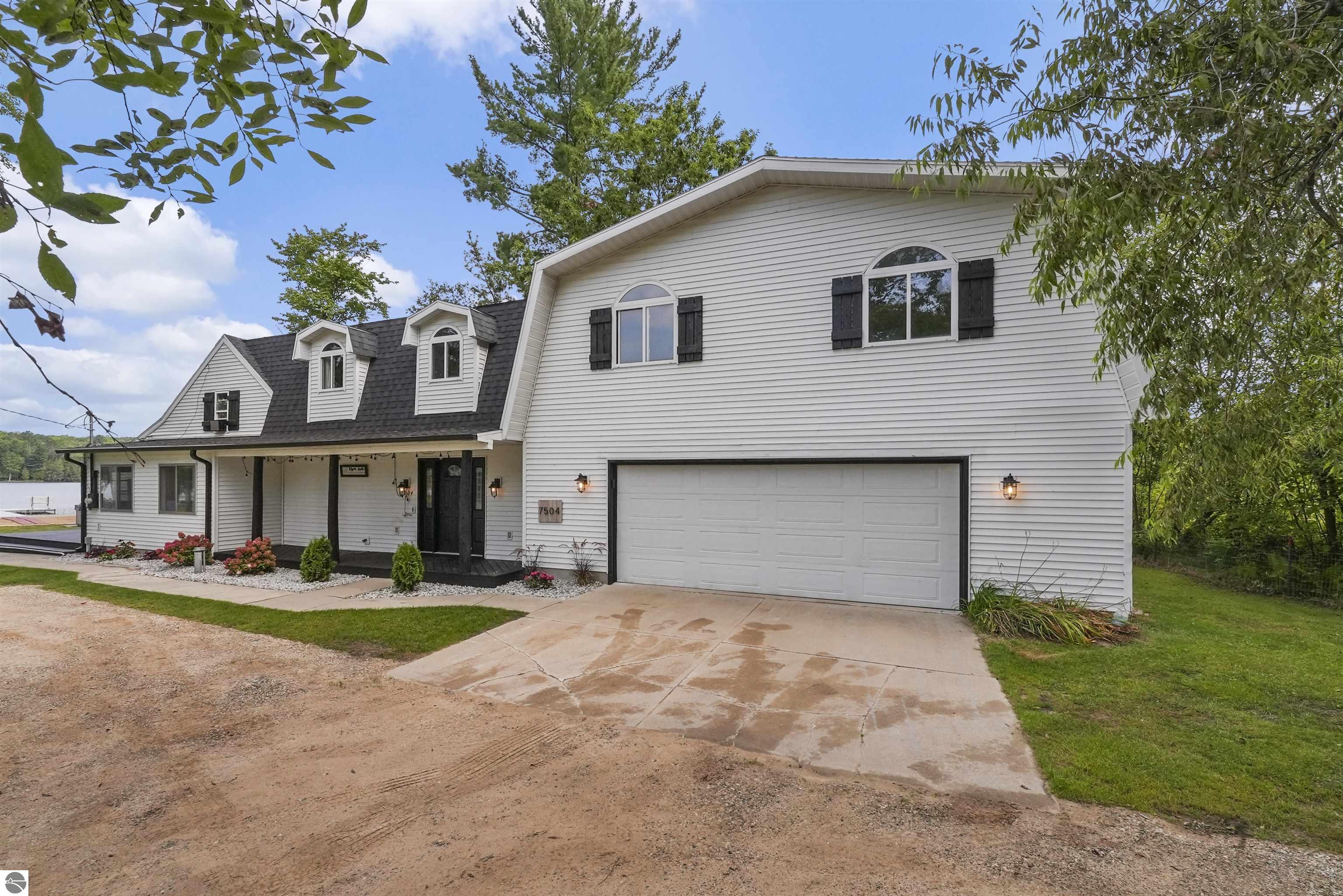 7504 W Dakota Trail