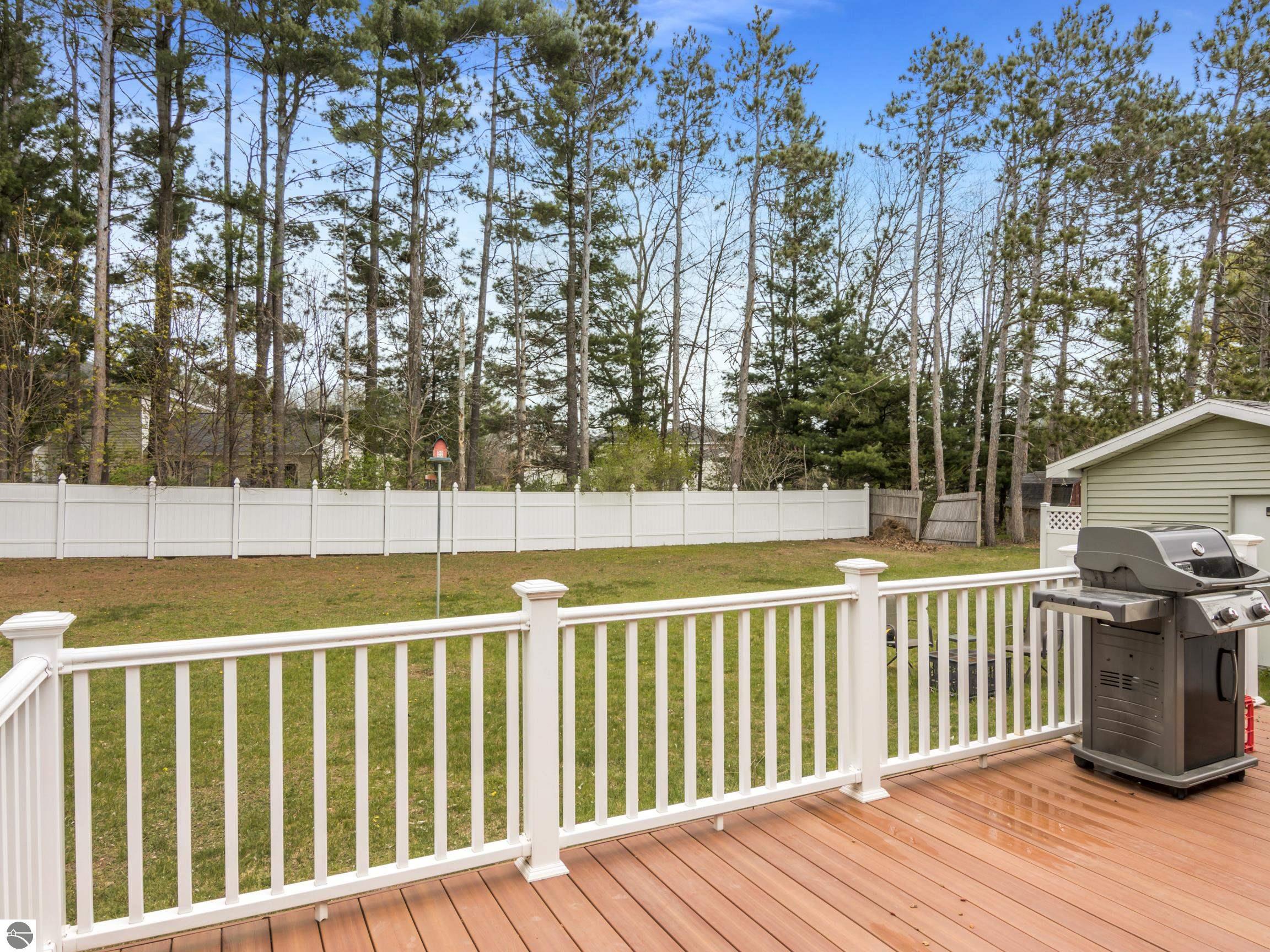 1150 N Carriage Hill