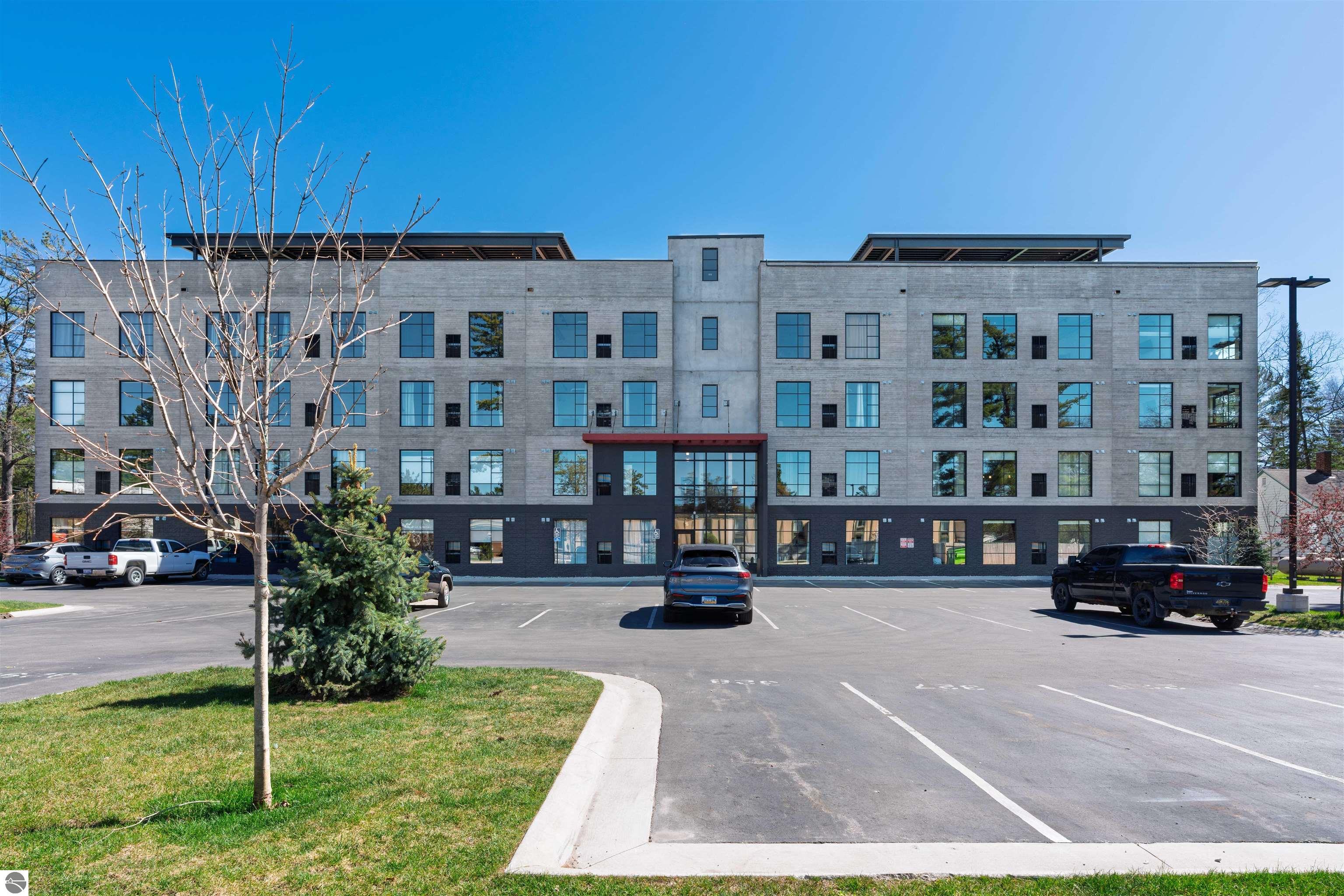 1825 E Eighth Street # 220