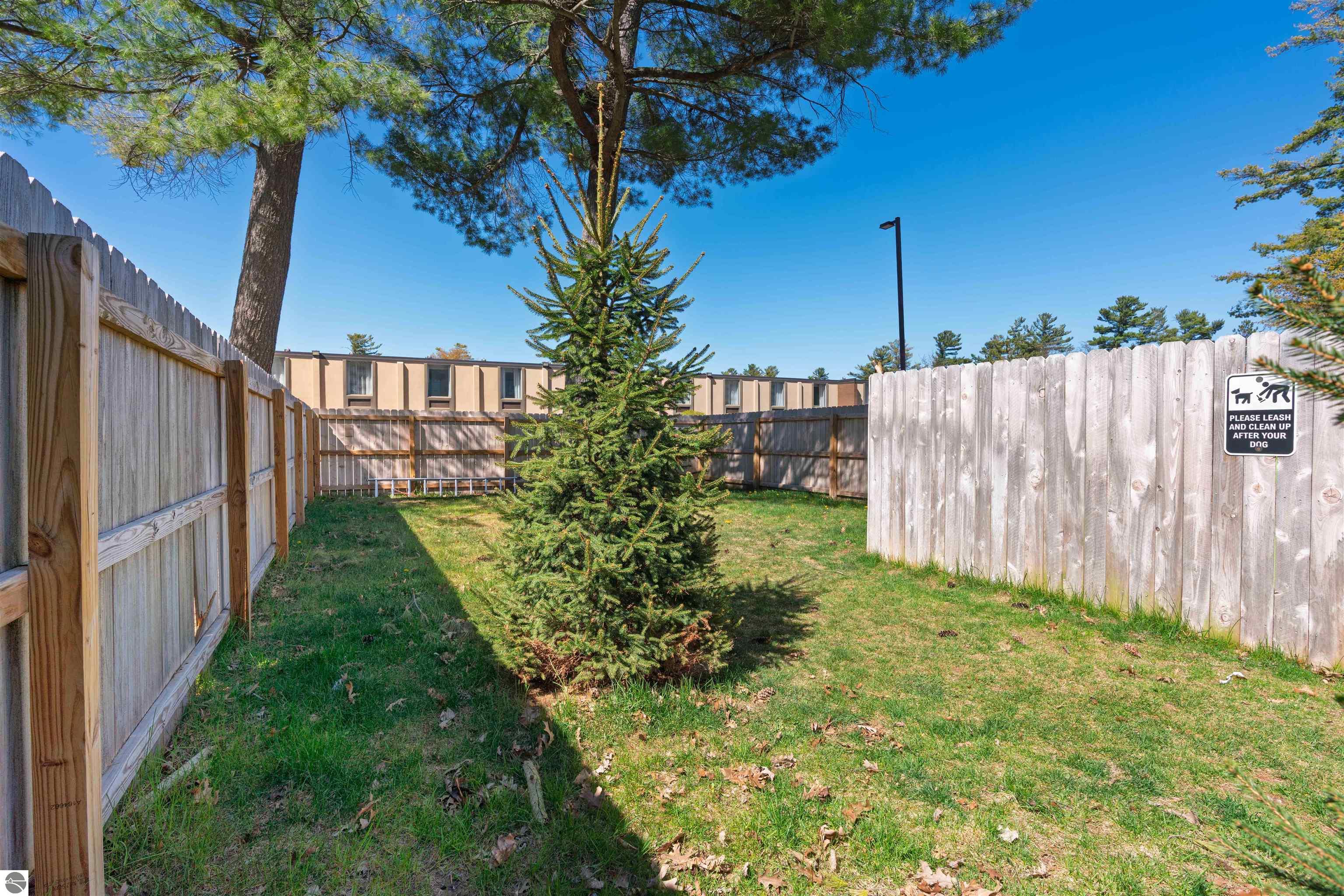 1825 E Eighth Street # 220