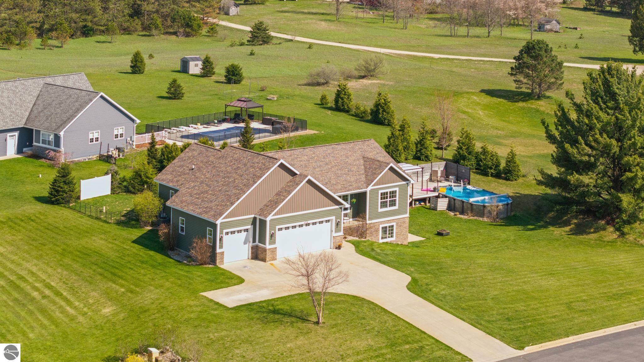 4224 Long Wood Drive