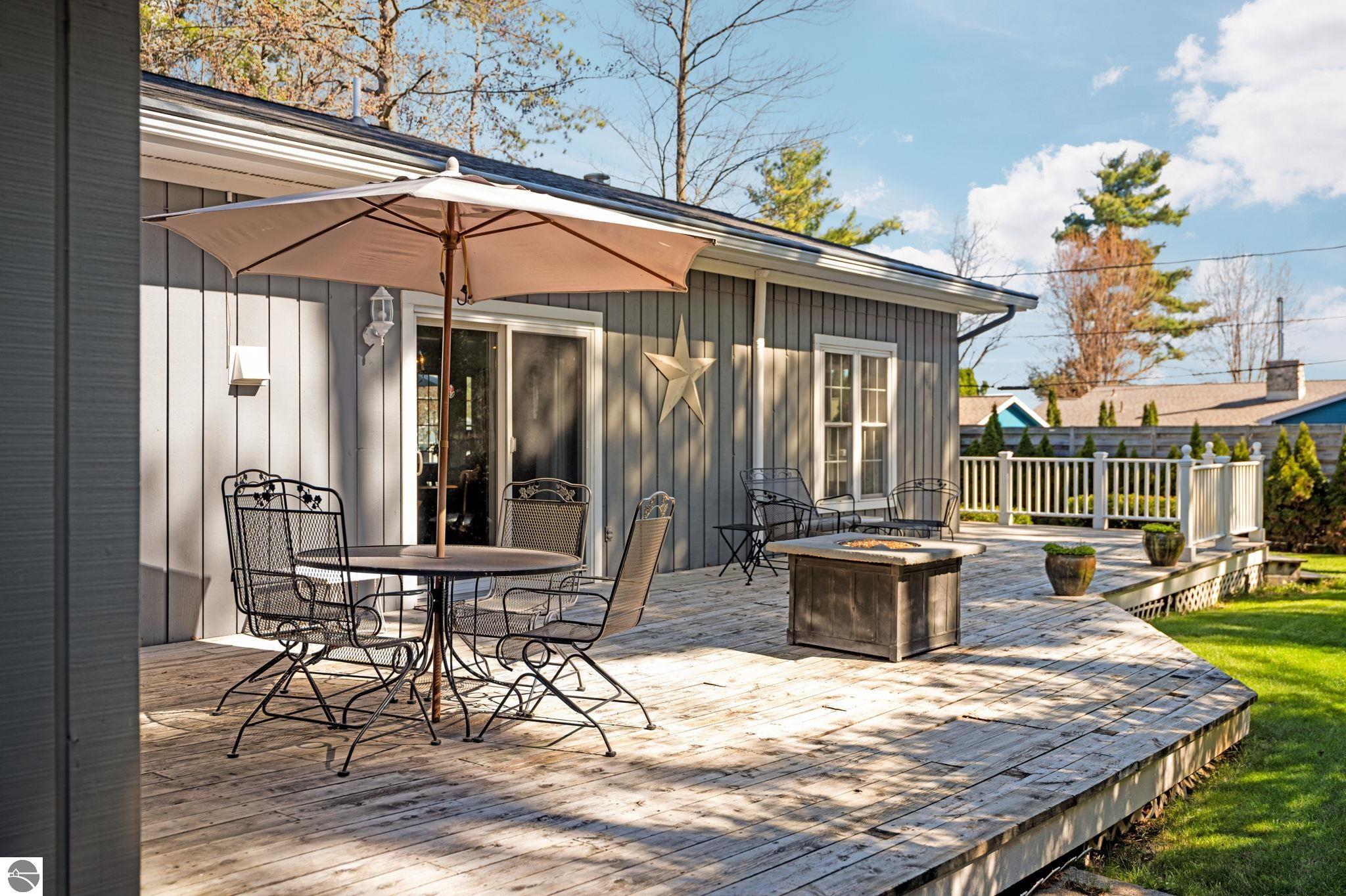 702 Ahgosa Trail