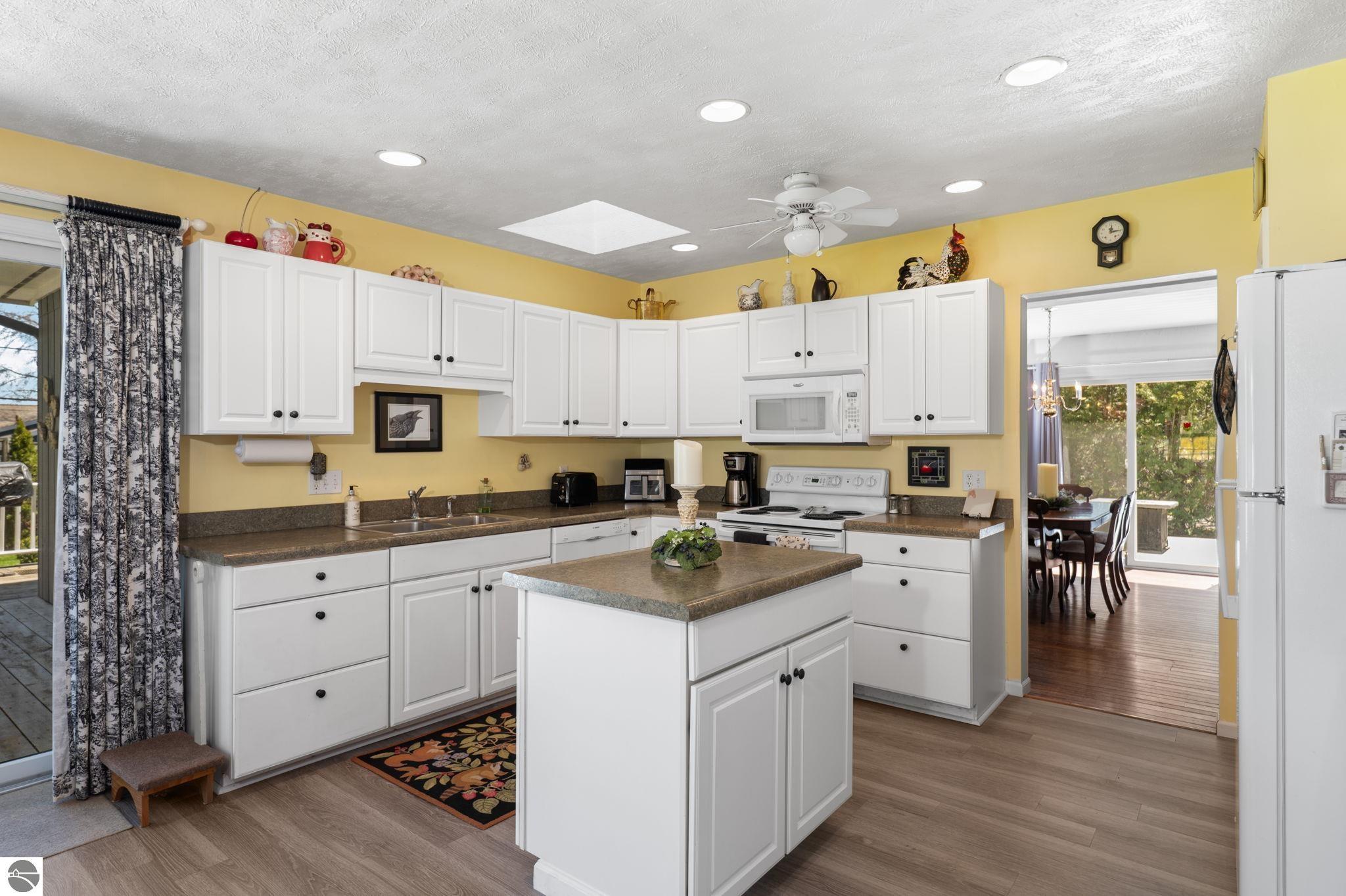 702 Ahgosa Trail