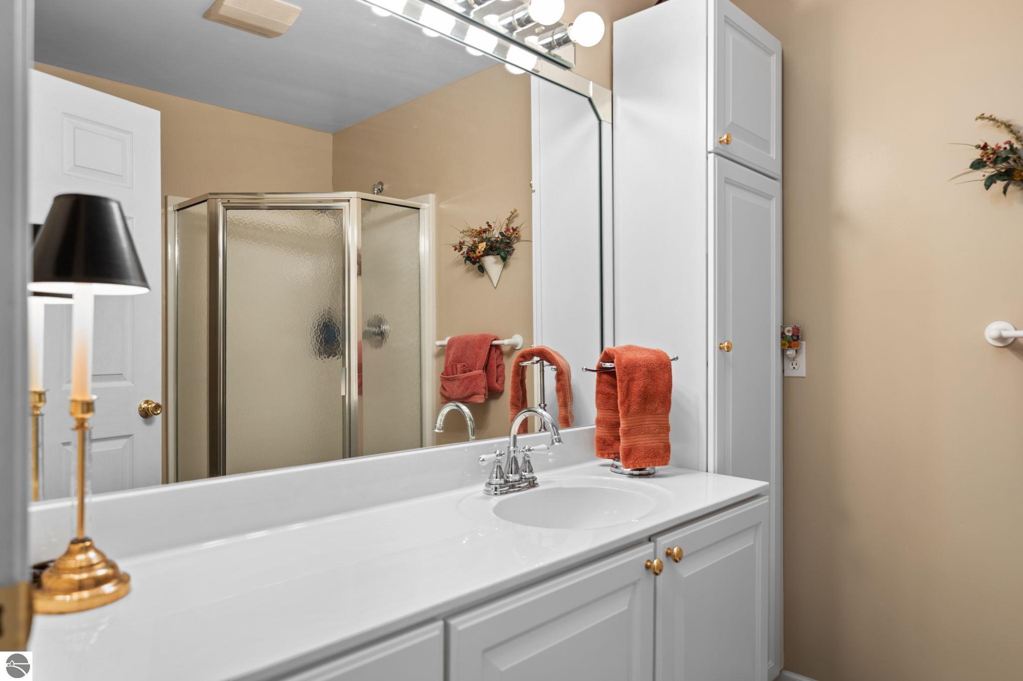 702 Ahgosa Trail