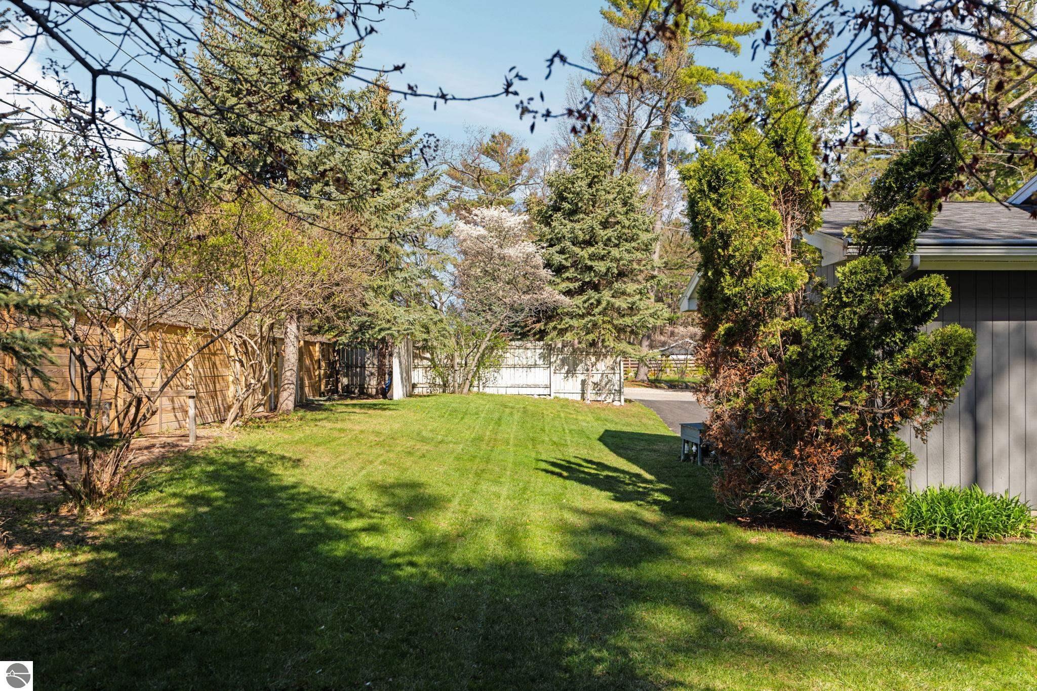 702 Ahgosa Trail