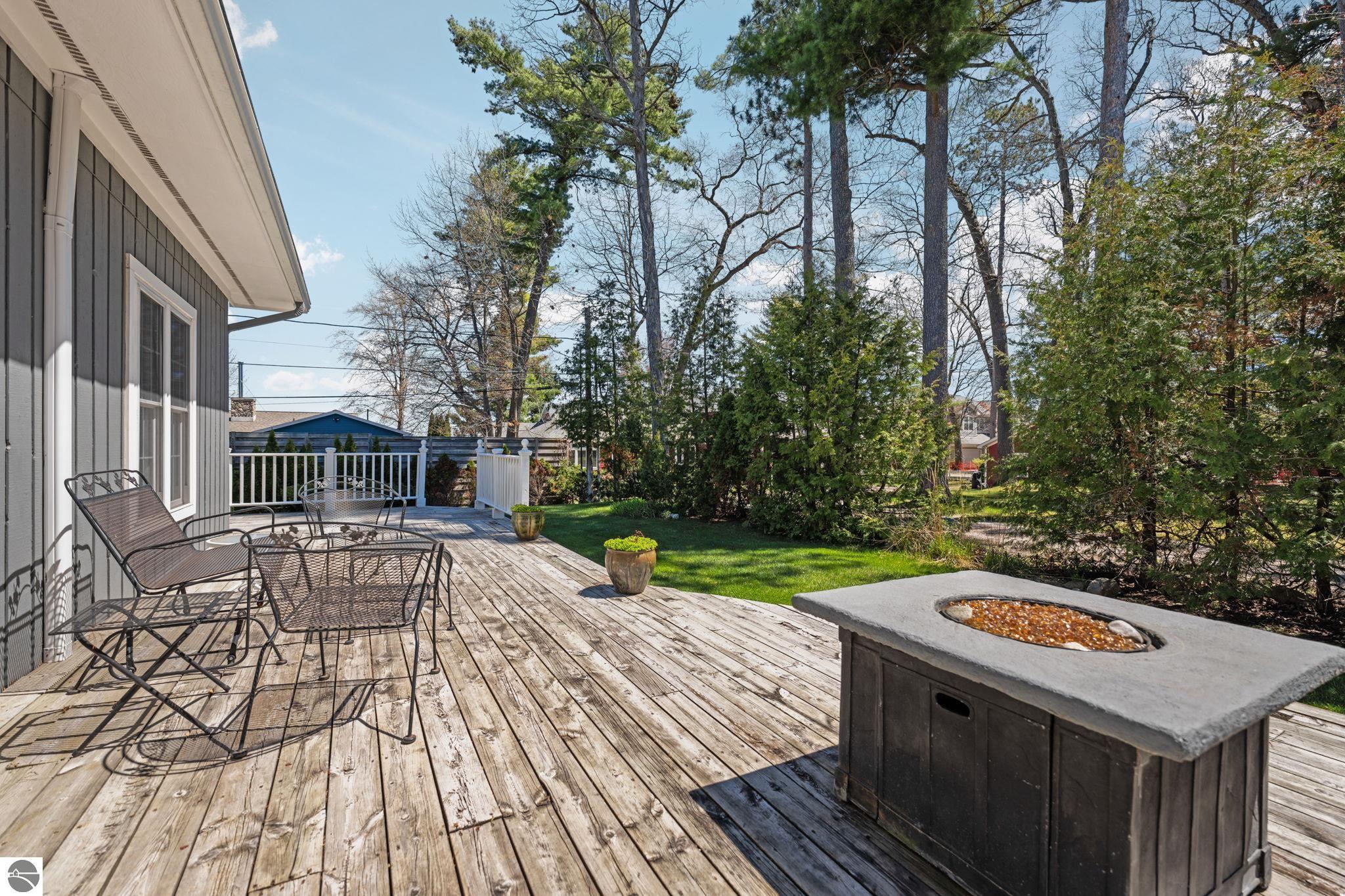 702 Ahgosa Trail