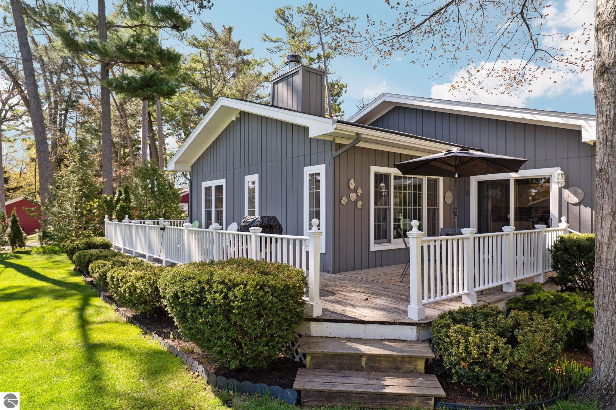 702 Ahgosa Trail