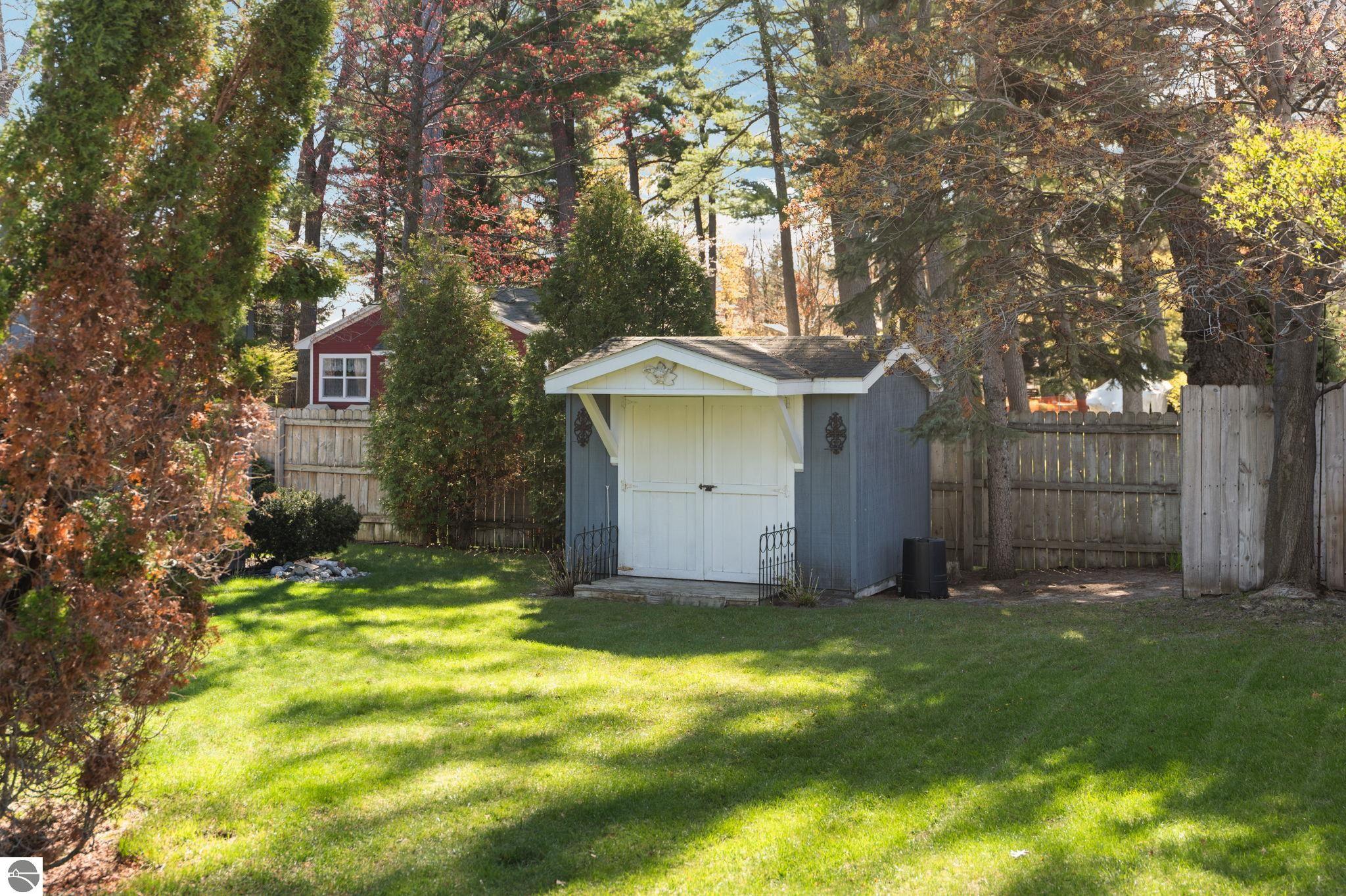 702 Ahgosa Trail