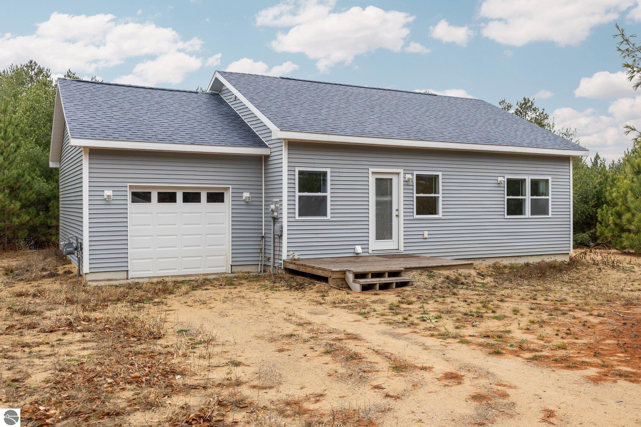 2741 Danbury Road