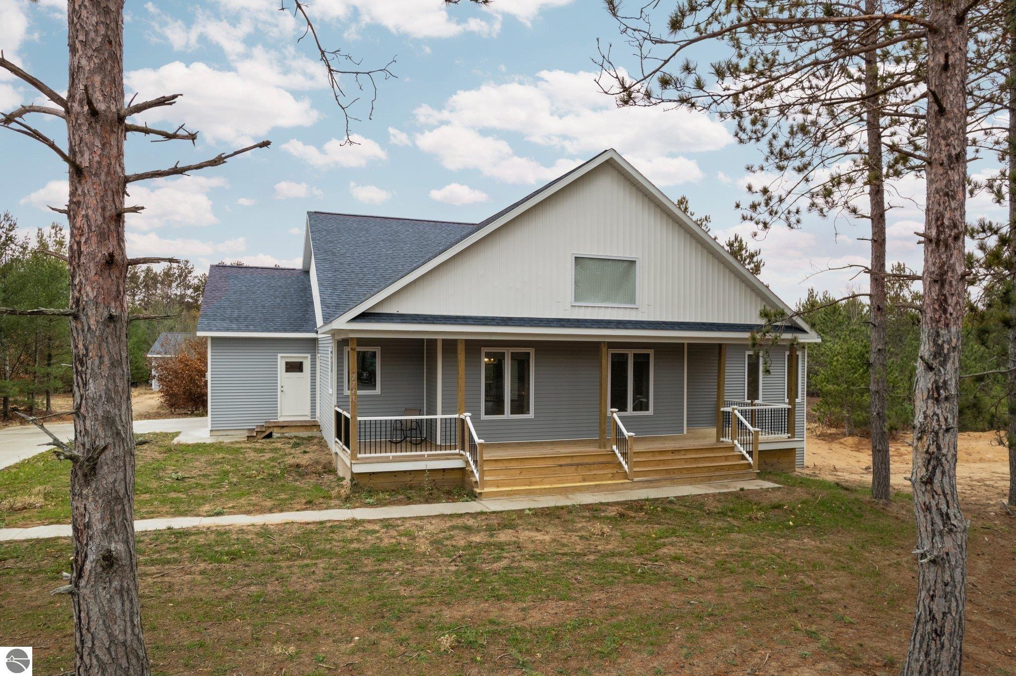 2741 Danbury Road