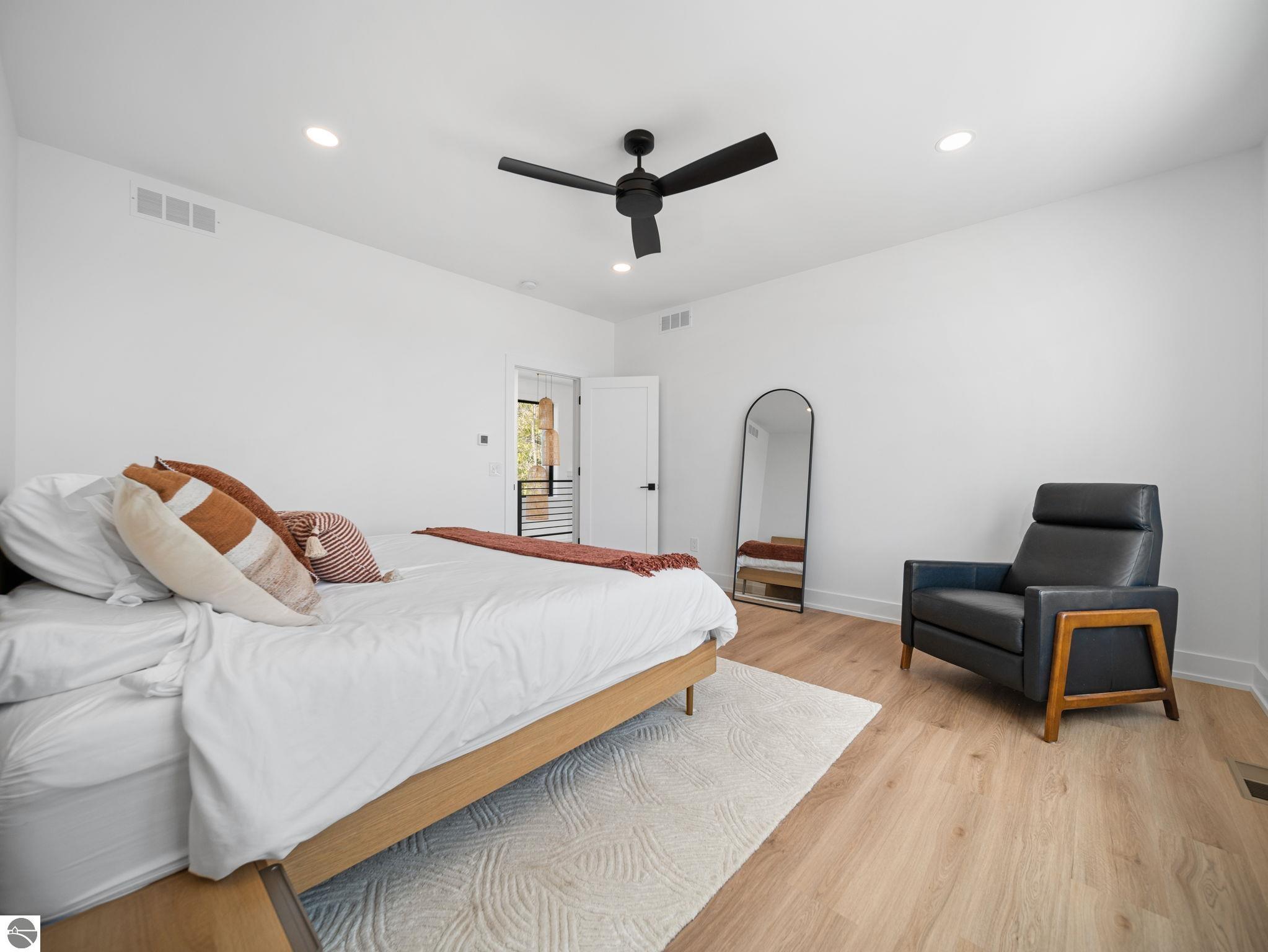 6405 West Bay Shore Drive