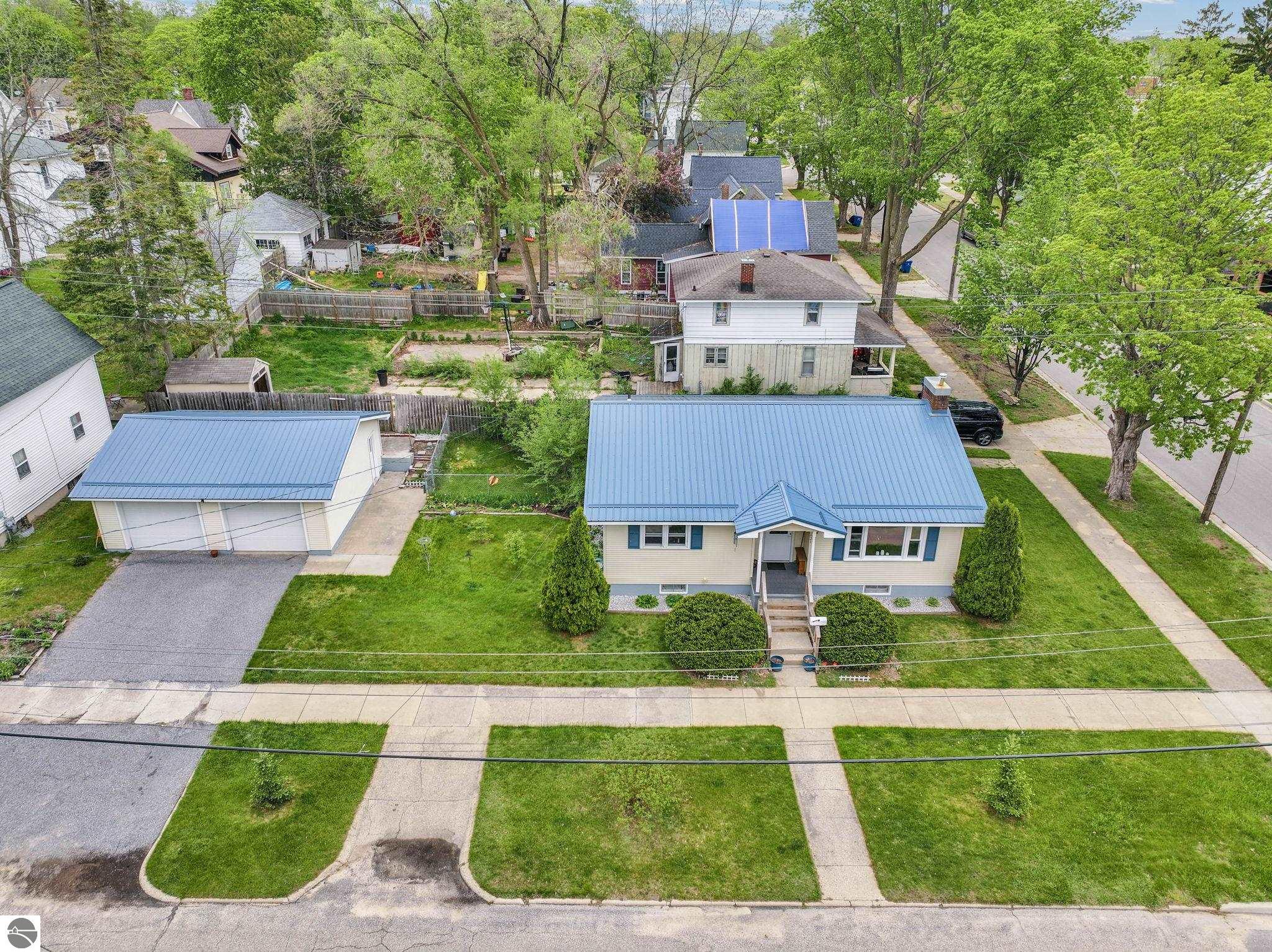 621 Cherry Street