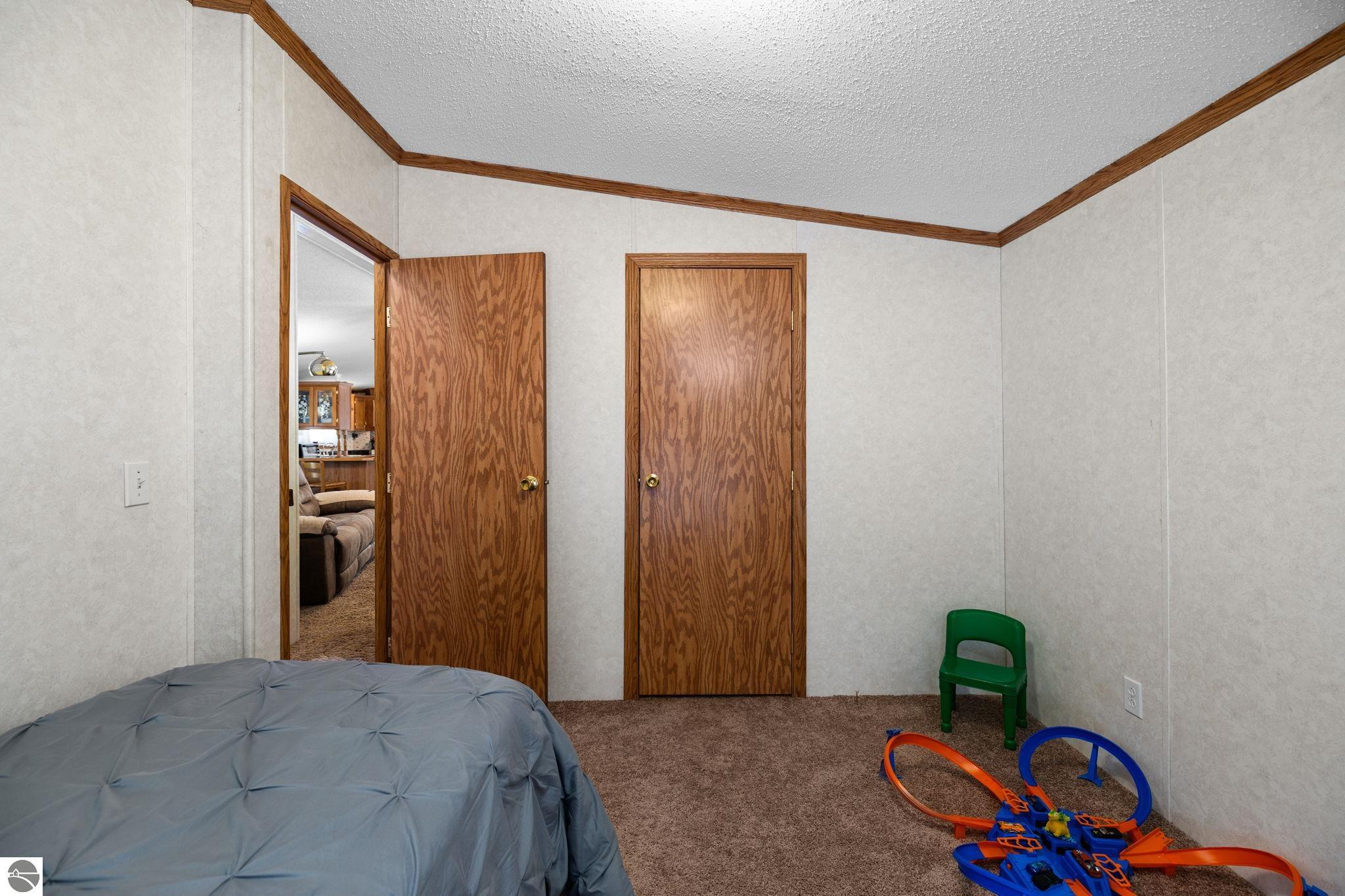 10908 Vans Lane