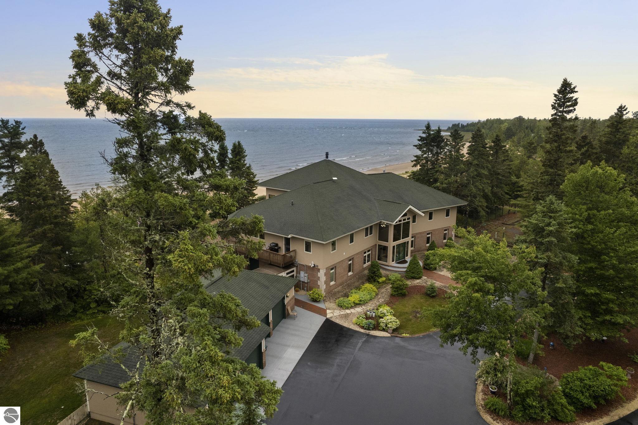 5343 Michibay Drive