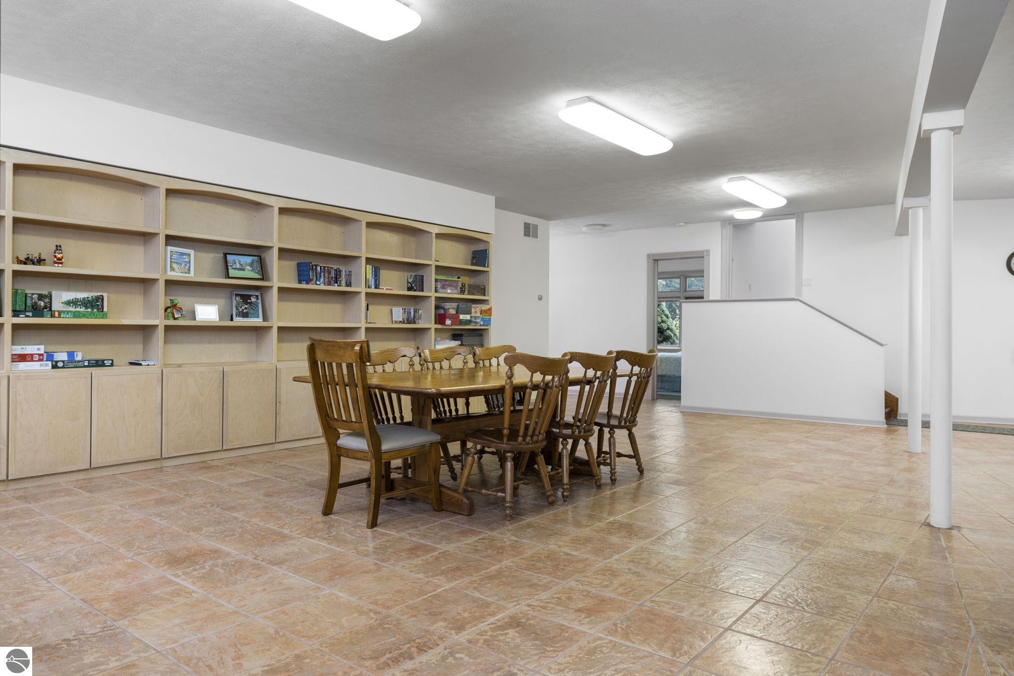 5343 Michibay Drive