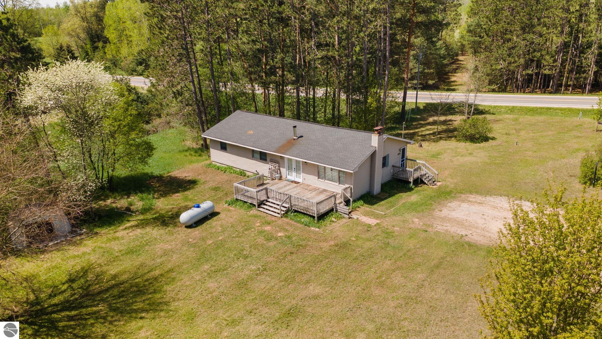 8613 Summit City Road