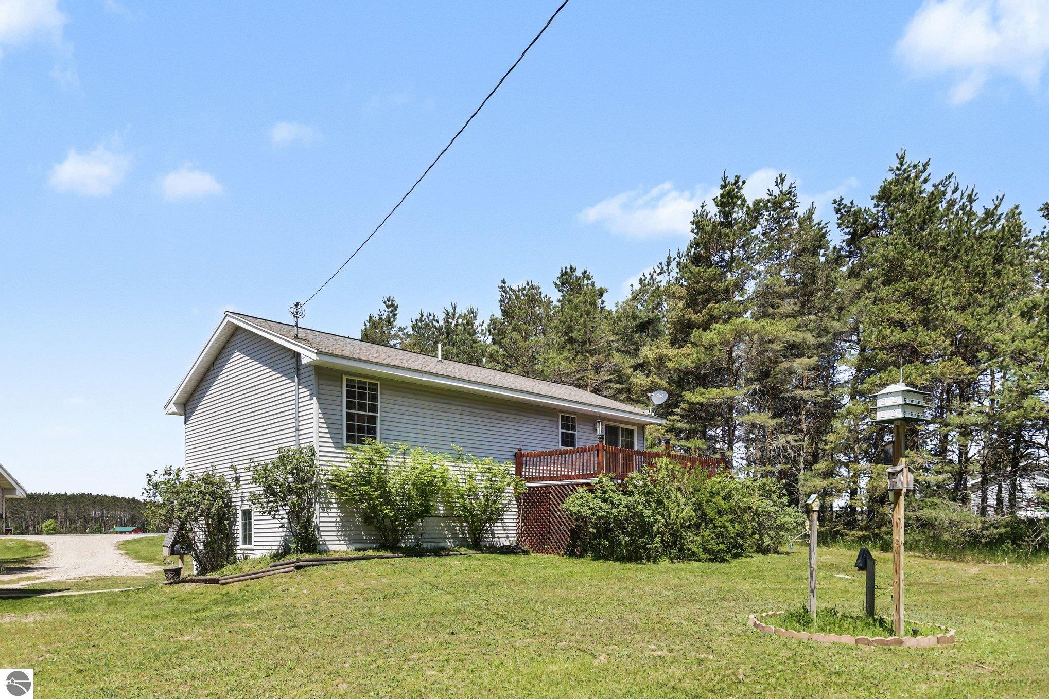 9933 Summit City Road