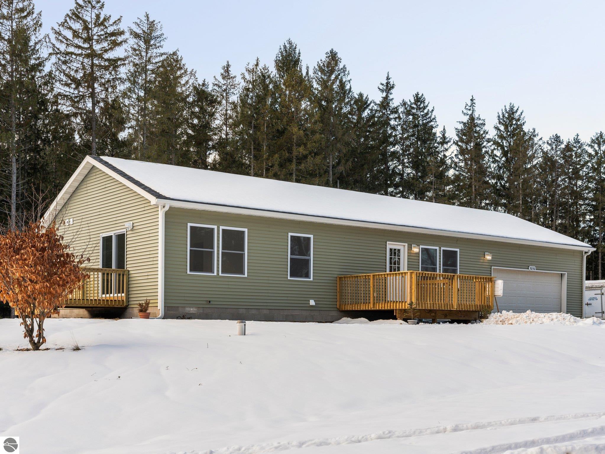 TBB 5086 Red Maple Drive