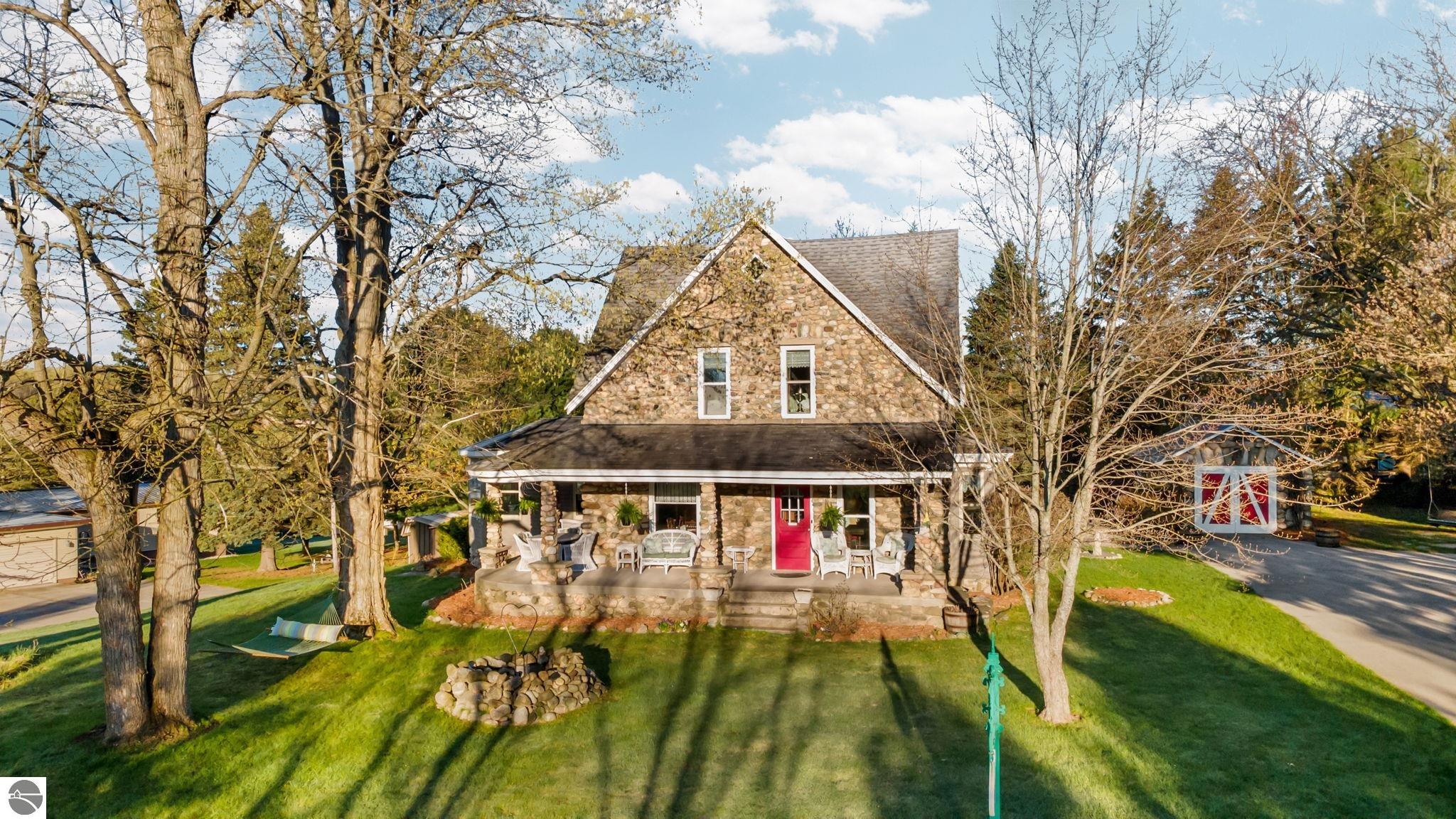6758 Clam Lake Drive