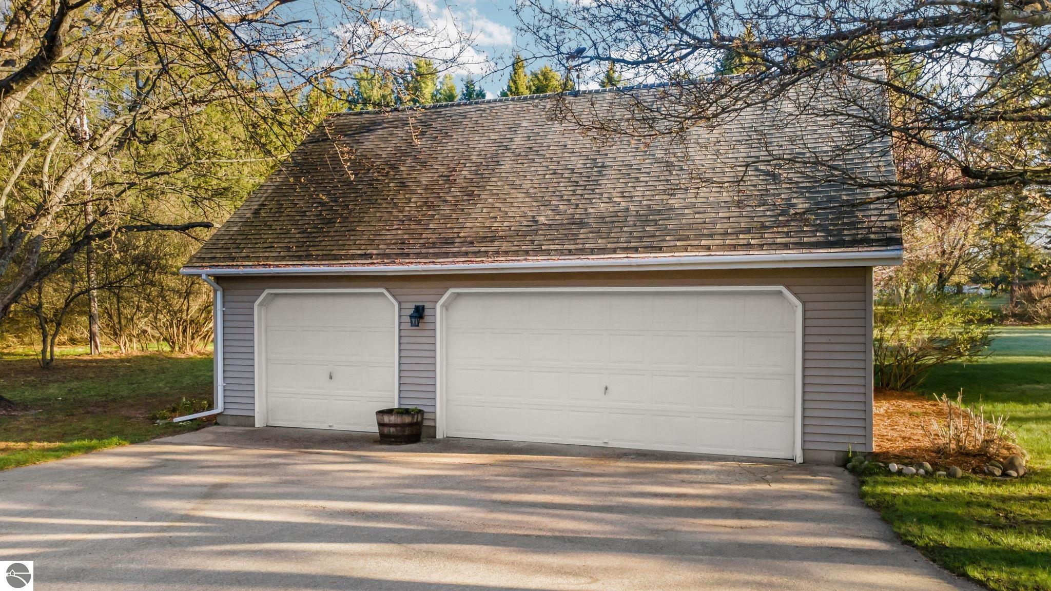 6758 Clam Lake Drive