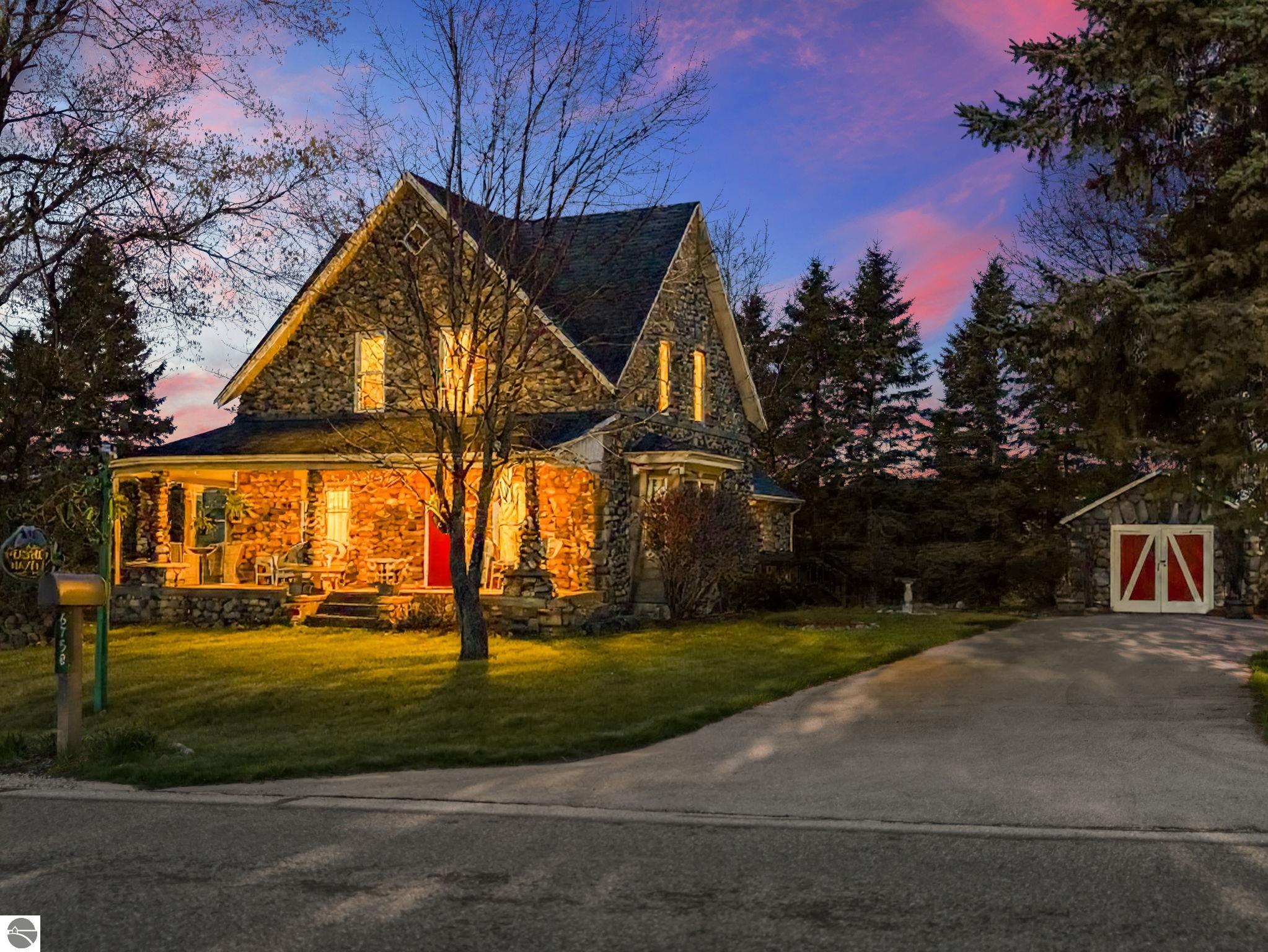 6758 Clam Lake Drive