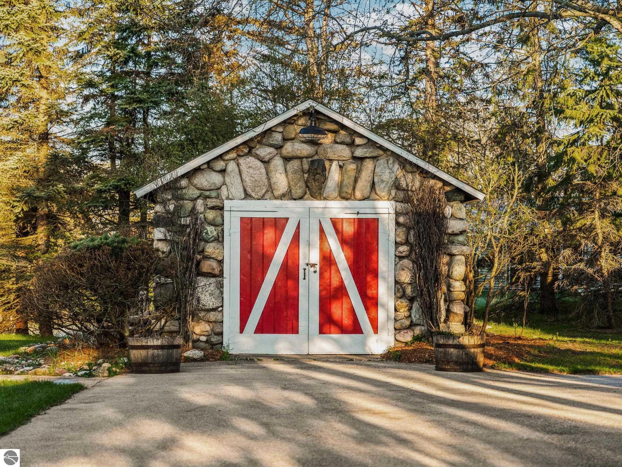 6758 Clam Lake Drive
