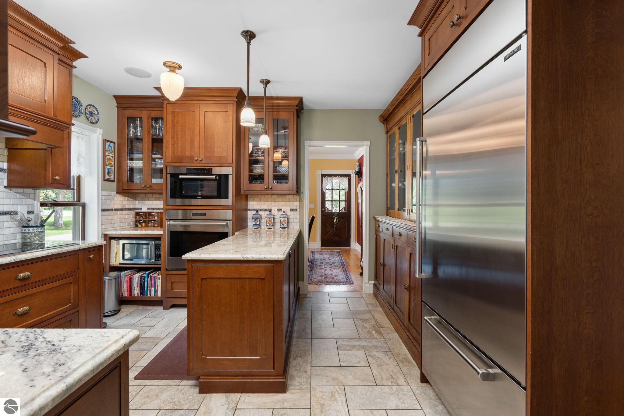 6758 Clam Lake Drive
