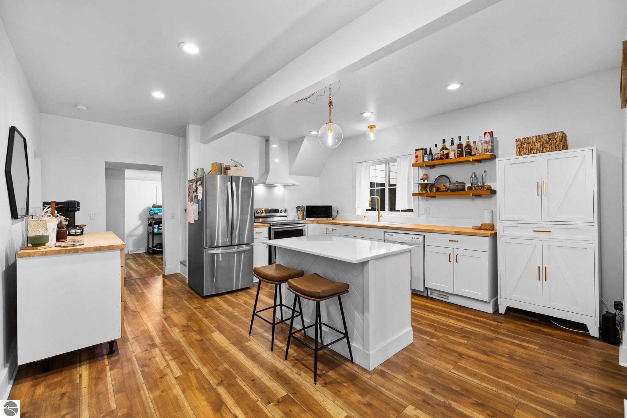 210 E Fourteenth Street