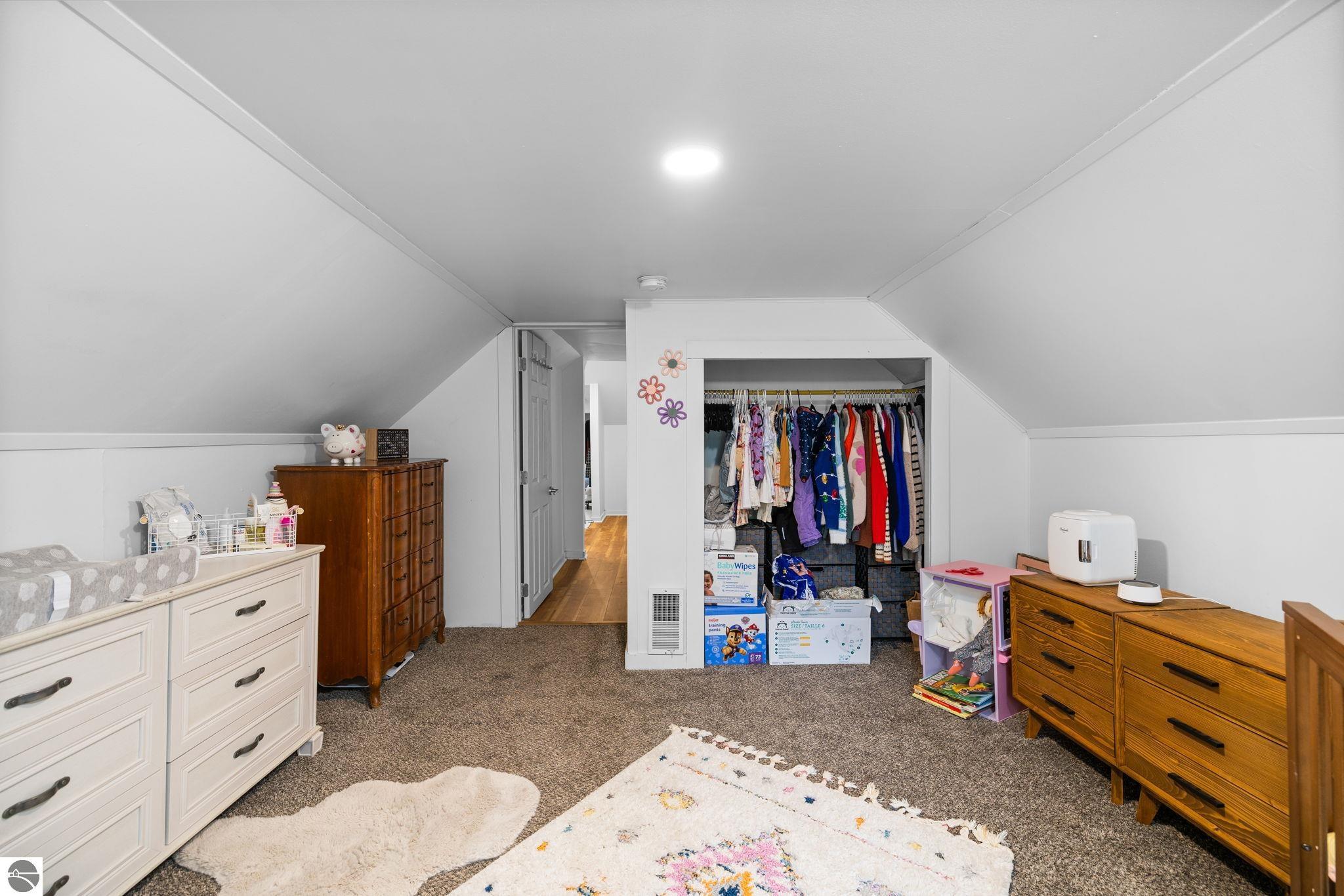 210 E Fourteenth Street