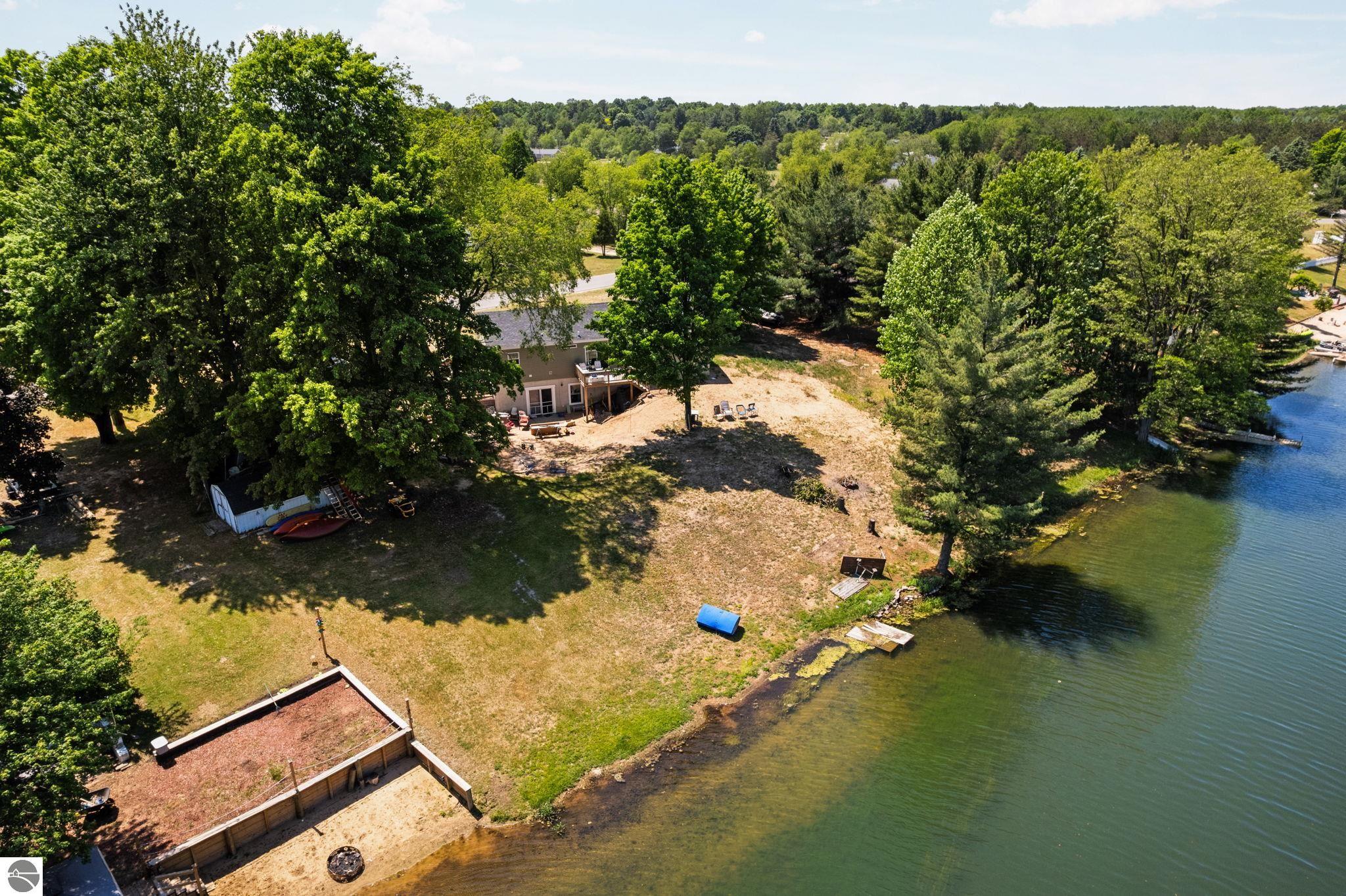 584 Gitchegumee Drive